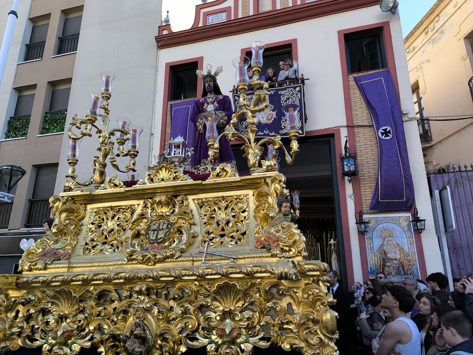 El Medinaceli y María de los Dolores: esencia pura de Ceuta en plena primavera