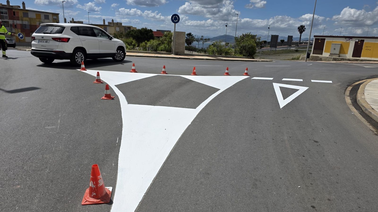Ya se han procedidos a los trabajos de señalización vial en la barriada