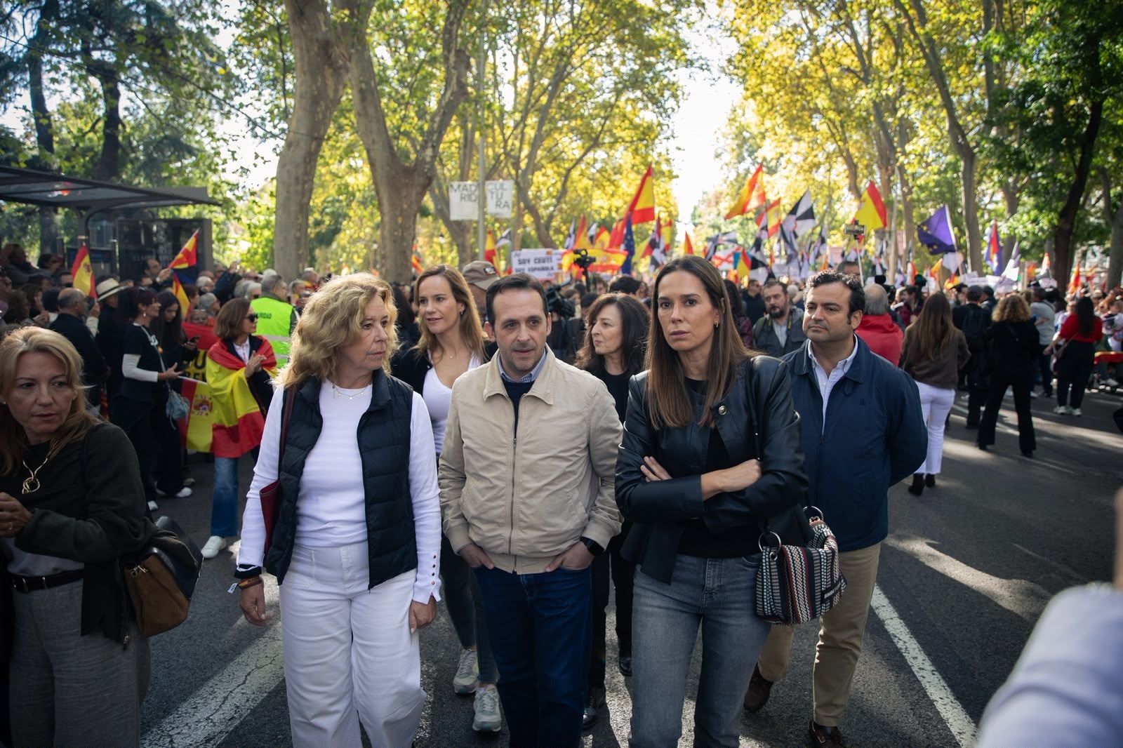 Redondo, en el centro de la imagen, por las calles de Madrid