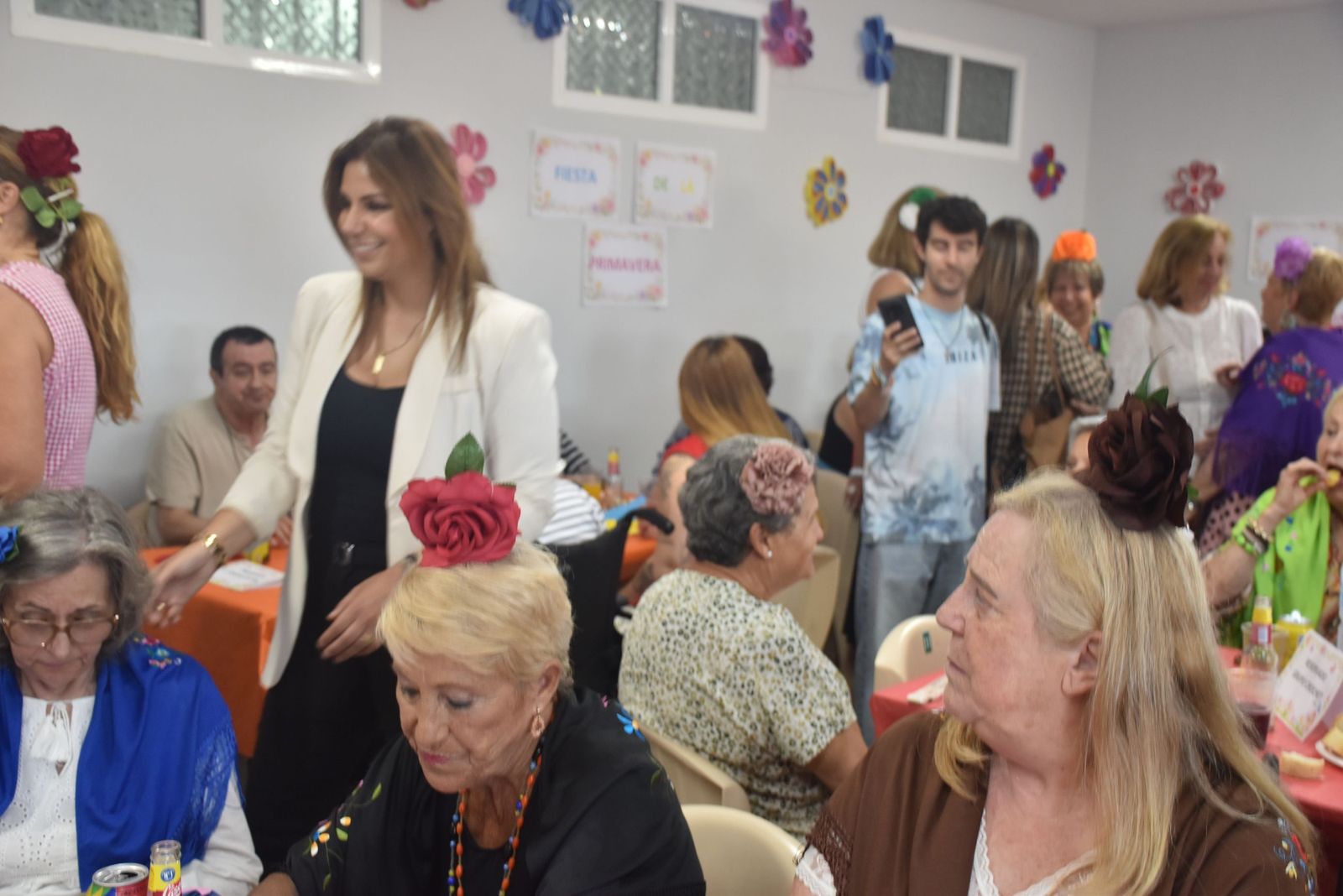 Villajovita se viste de feria para celebrar la primavera junto a sus mayores
