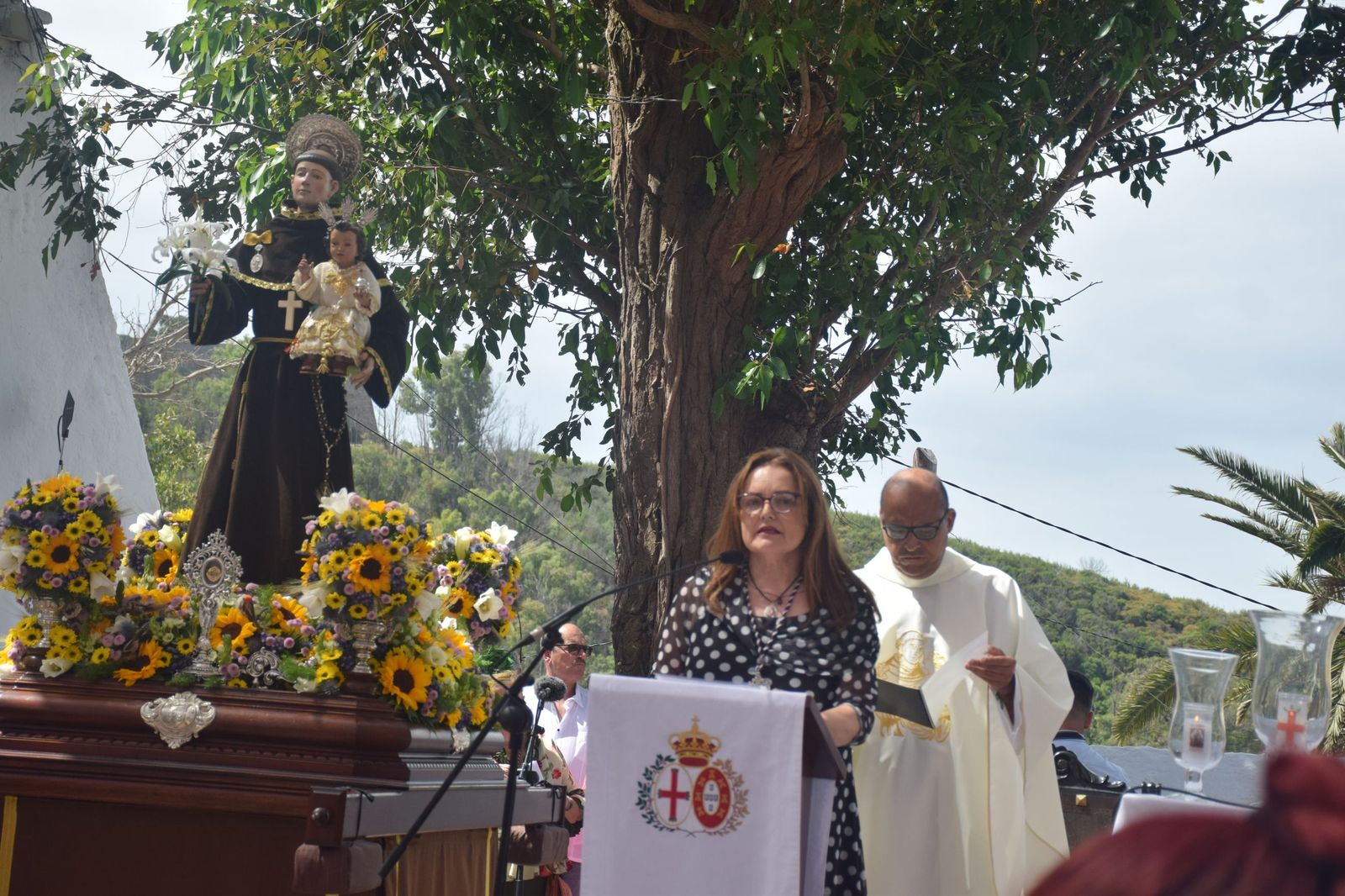 Tradición, fe y calor: Ceuta se vuelca con San Antonio