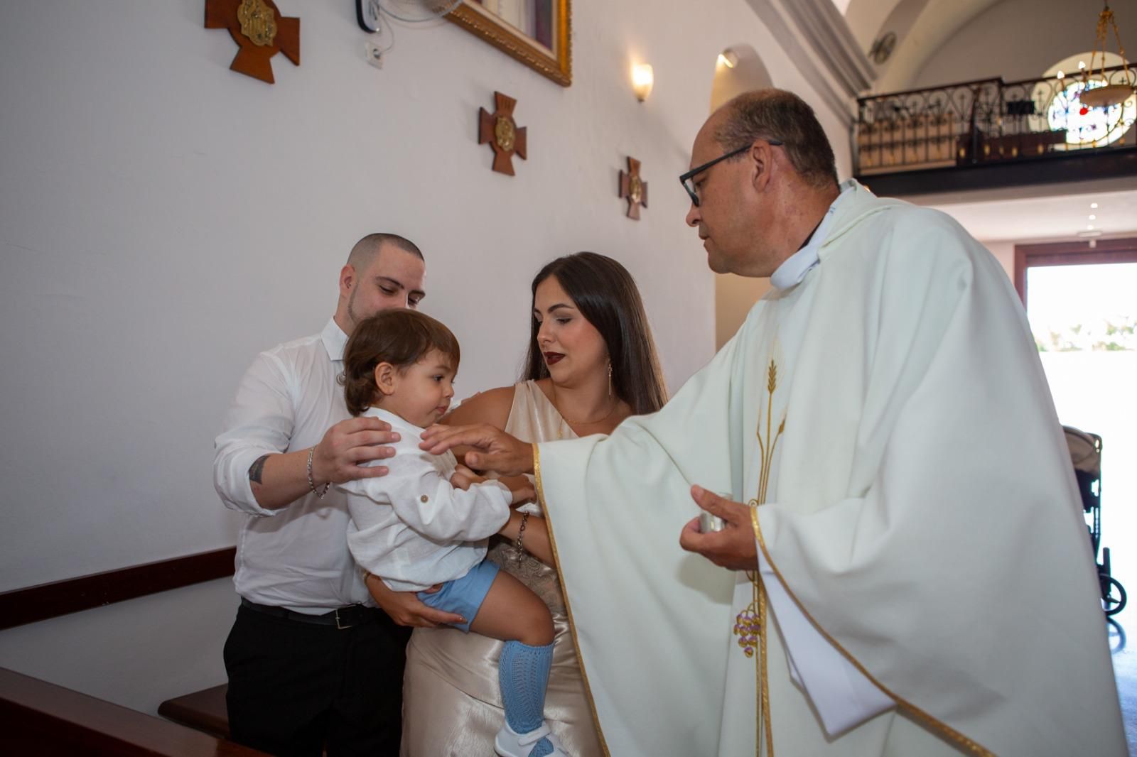Bautizo de Julen y Gael en la Iglesia de Nuestra  Señora del  Valle