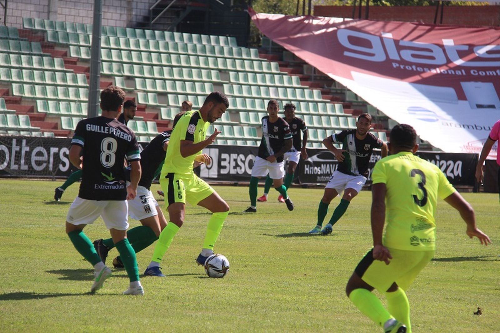 La pasada temporada ambos equipos empataron a uno en el ‘Romano’ en Segunda División RFEF. / FOTO ARCHIVO