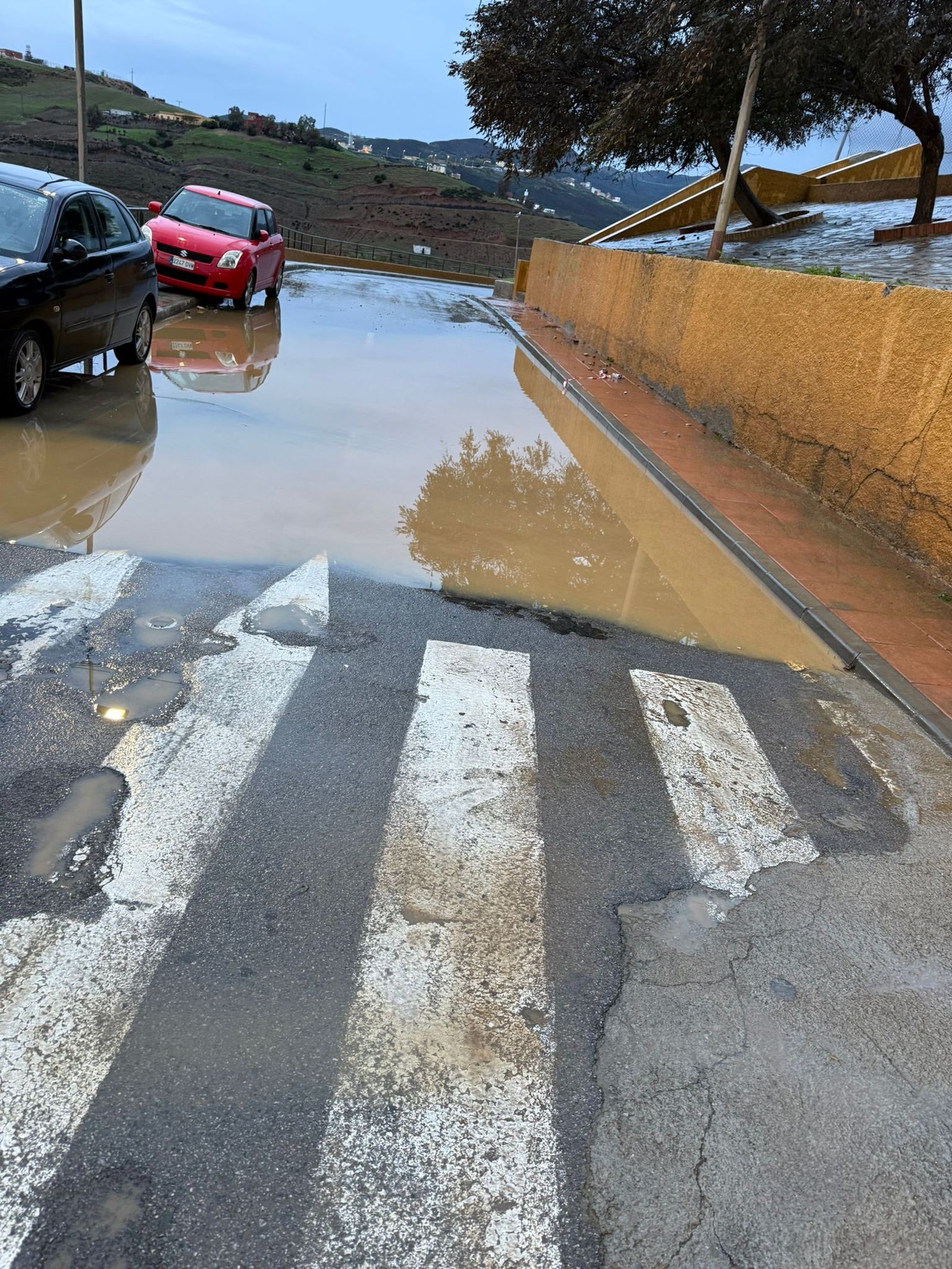 Imaen de archivo de inundaciones y atascos en la barriada del Príncipe Felipe