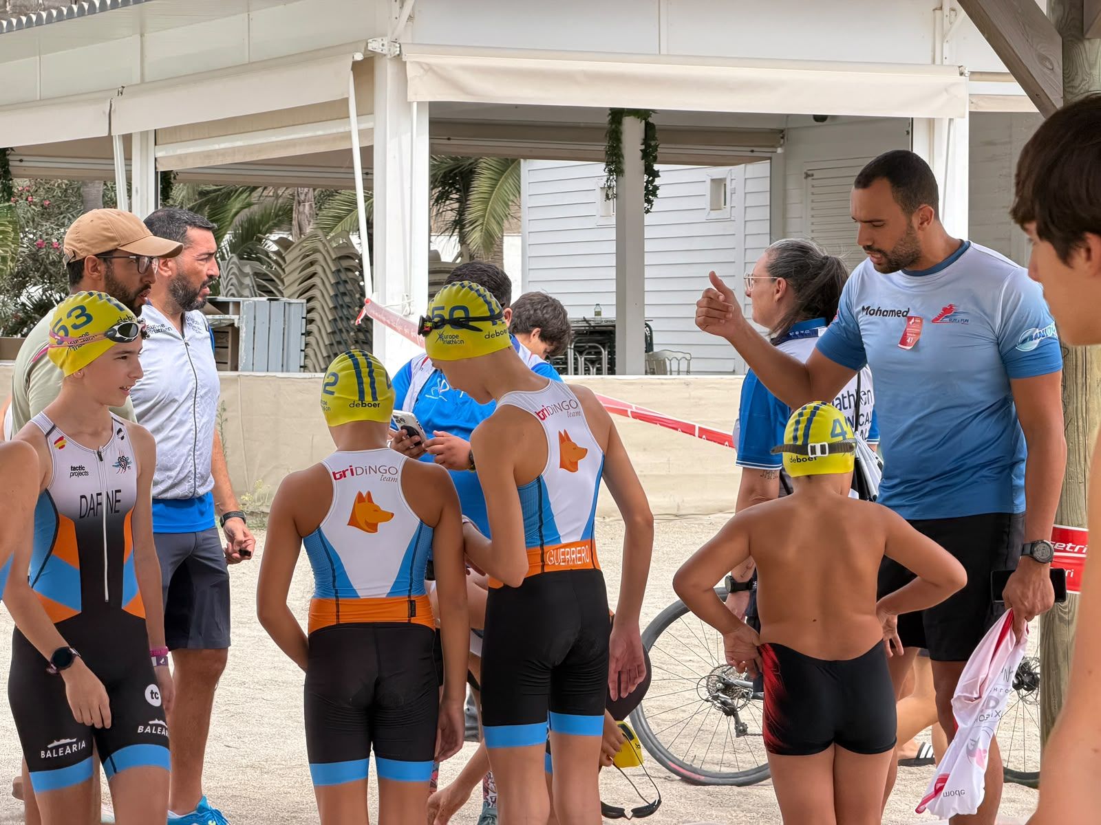 Los aficionados al triatlón en Ceuta se reúnen para participar en el Acuatlón Popular 'Juan Mur' y en la Phoenix Kids Triathlon