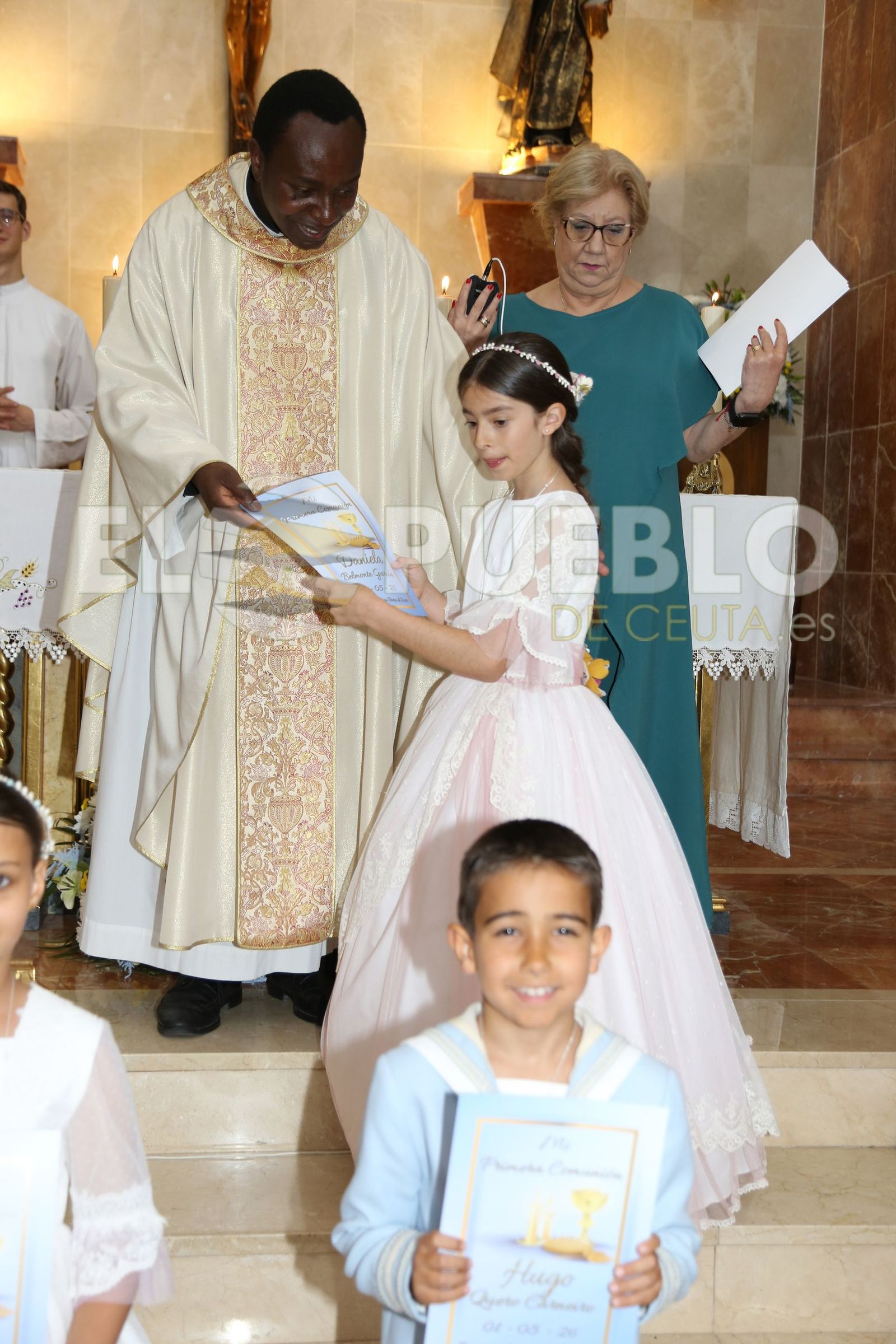 Comuniones en la Parroquia de Santa Teresa