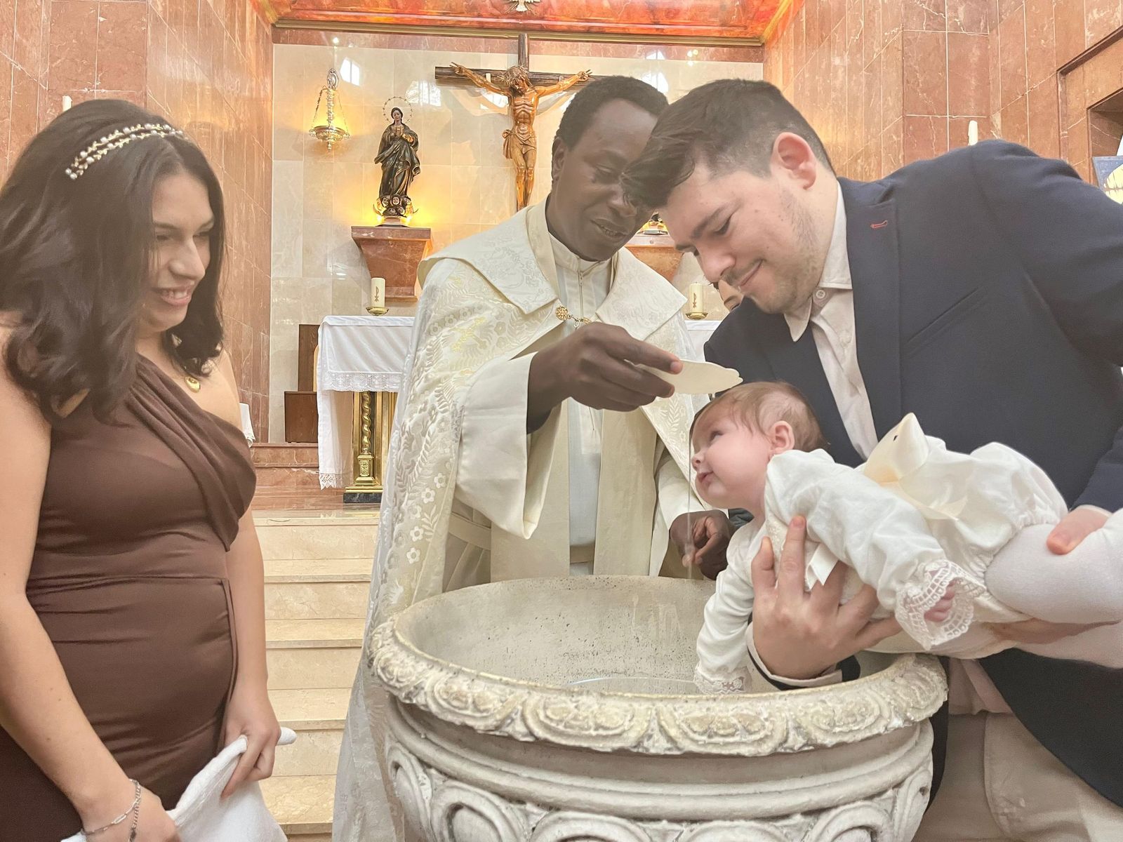 Bautizo de Mérida en la Iglesia de Santa Teresa de Jesús