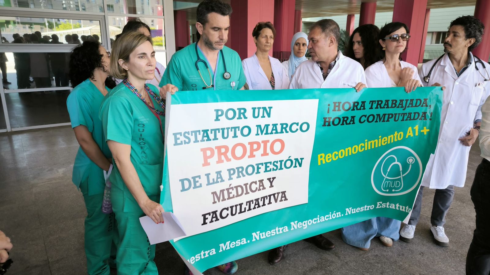 El SMC carga contra Sanidad e INGESA y denuncia “silencio” y “falta de negociación” en plena huelga