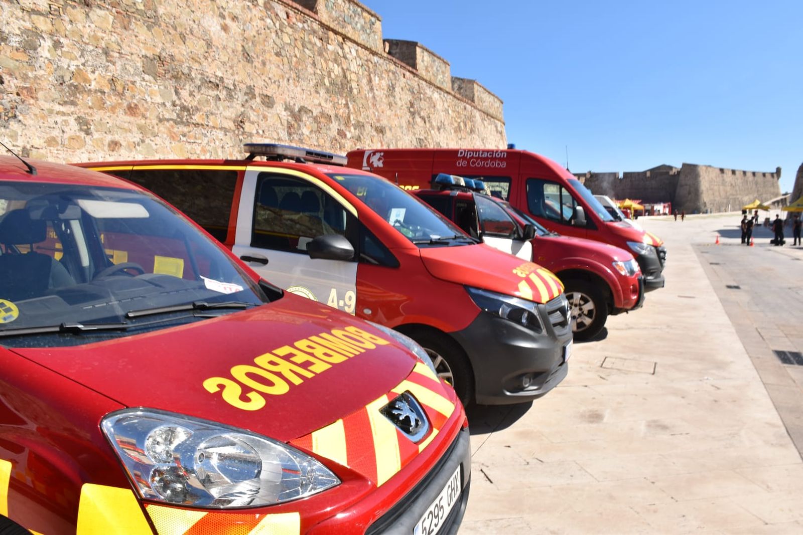 Bomberos de toda España protagonizan en Ceuta una jornada técnica y de formación práctica en rescates