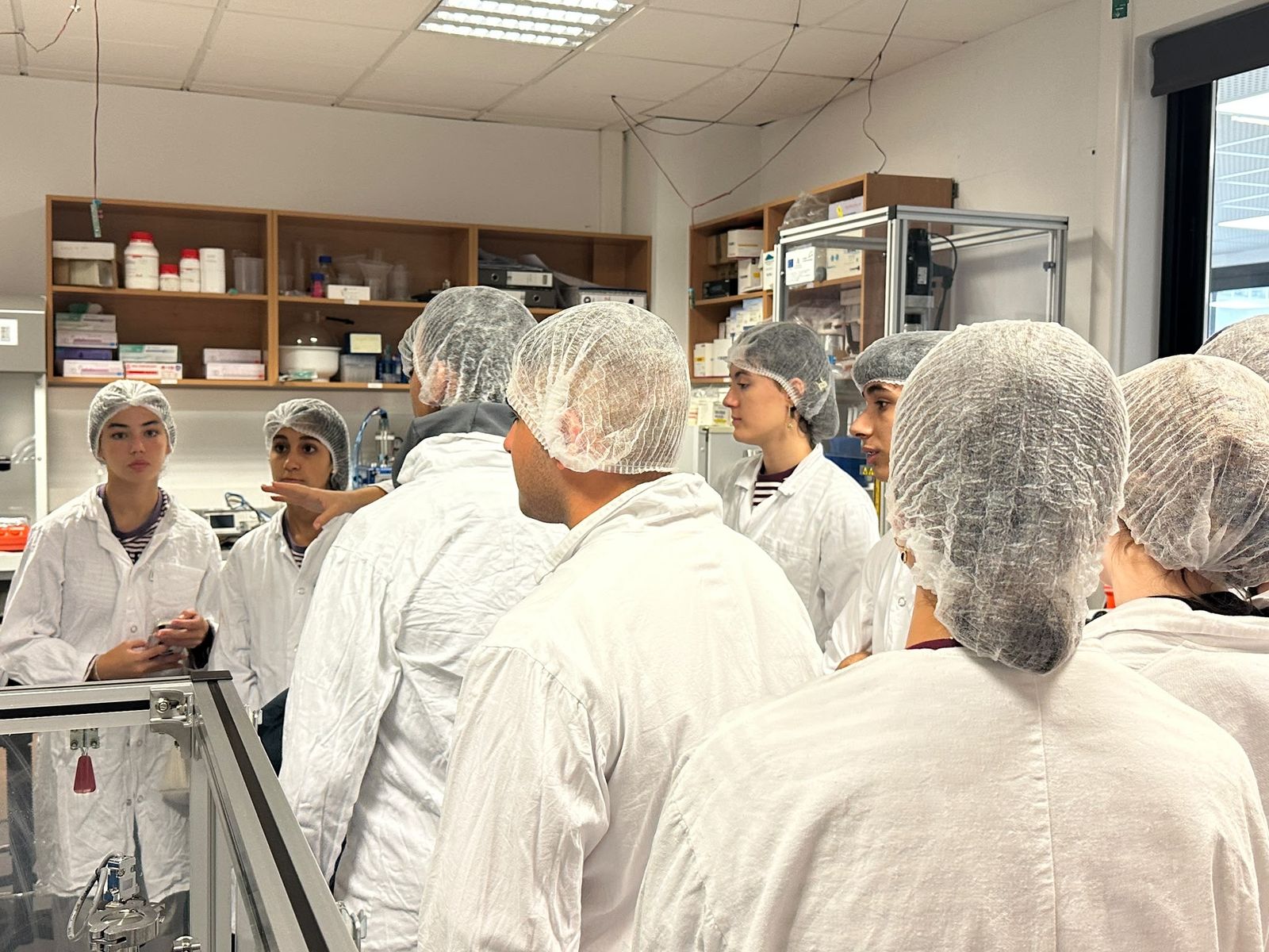 El alumnado del IES Siete Colinas visita los laboratorios de investigación del CITIC de la Universidad de Granada