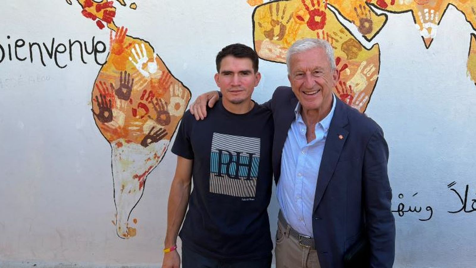 El director de Cáritas, en un momento de su visita a Ceuta