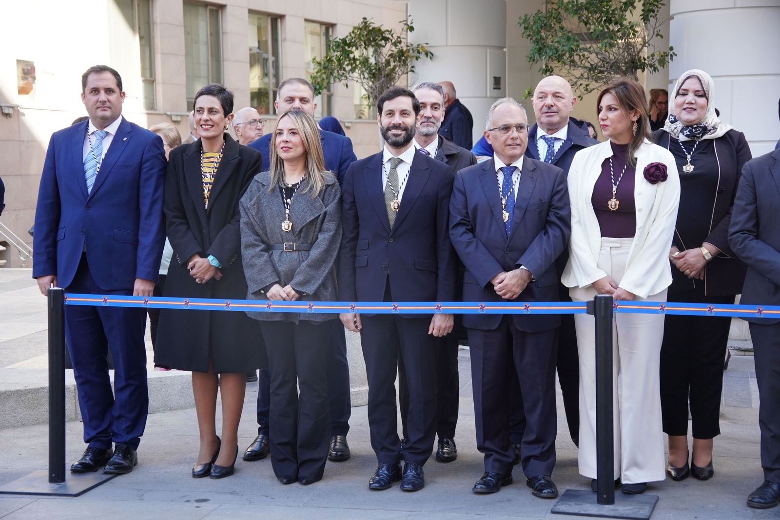Así ha sido la imposición de la Medalla de Plata de la Ciudad a Caballería