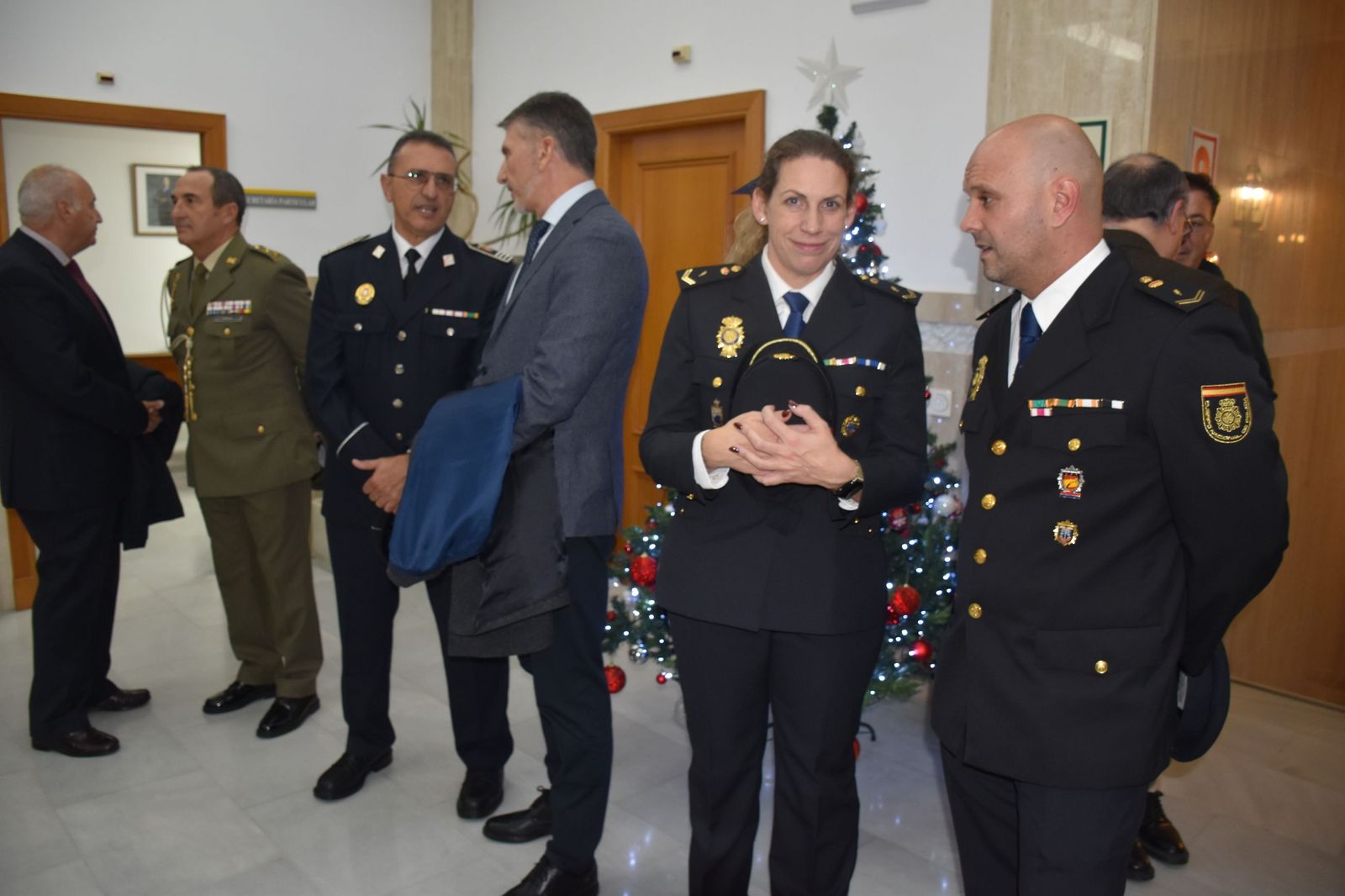 Protección Civil rreconoce el éxito de la OPE con la entrega de sus Medallas
