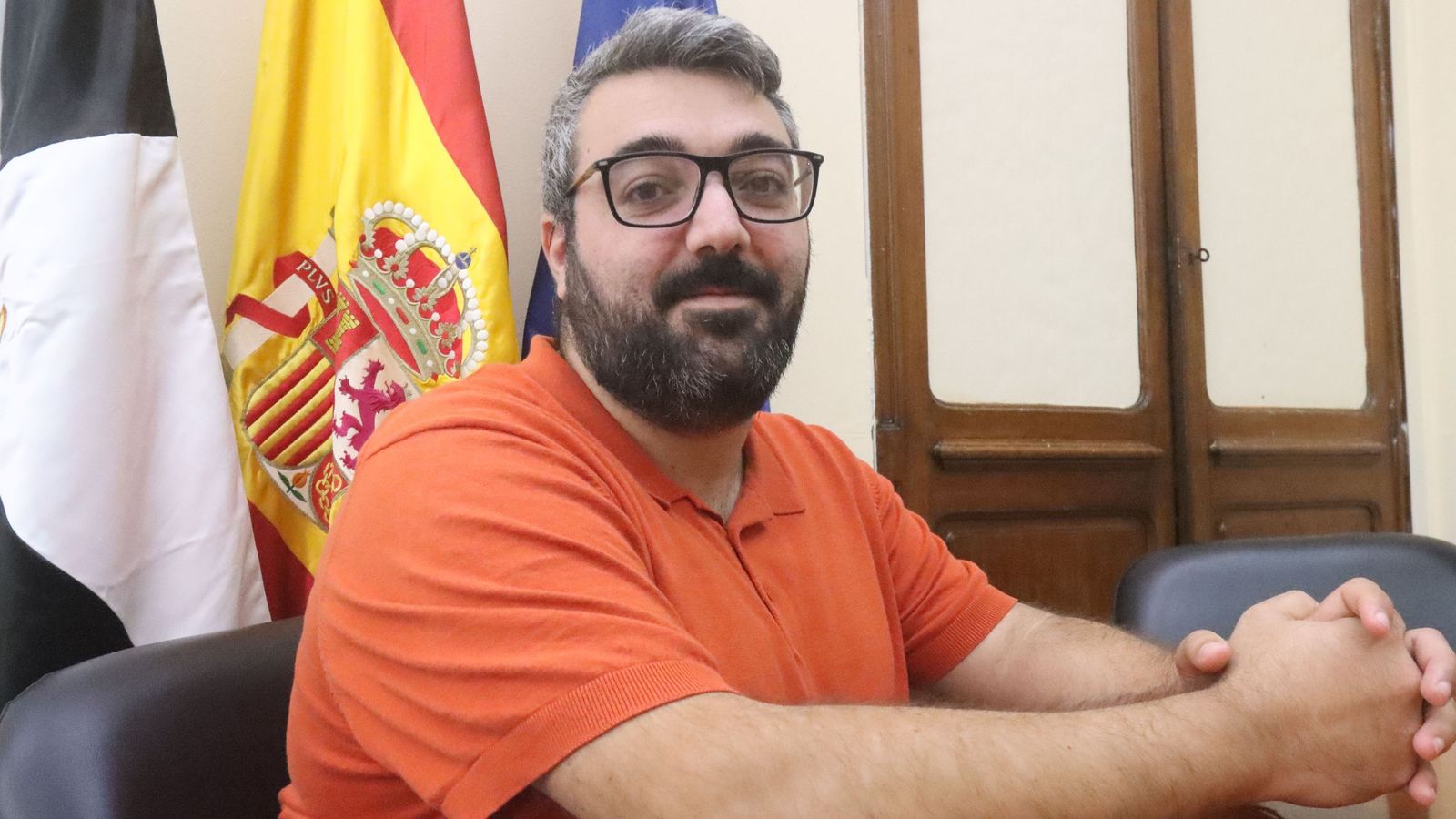 Melchor León.