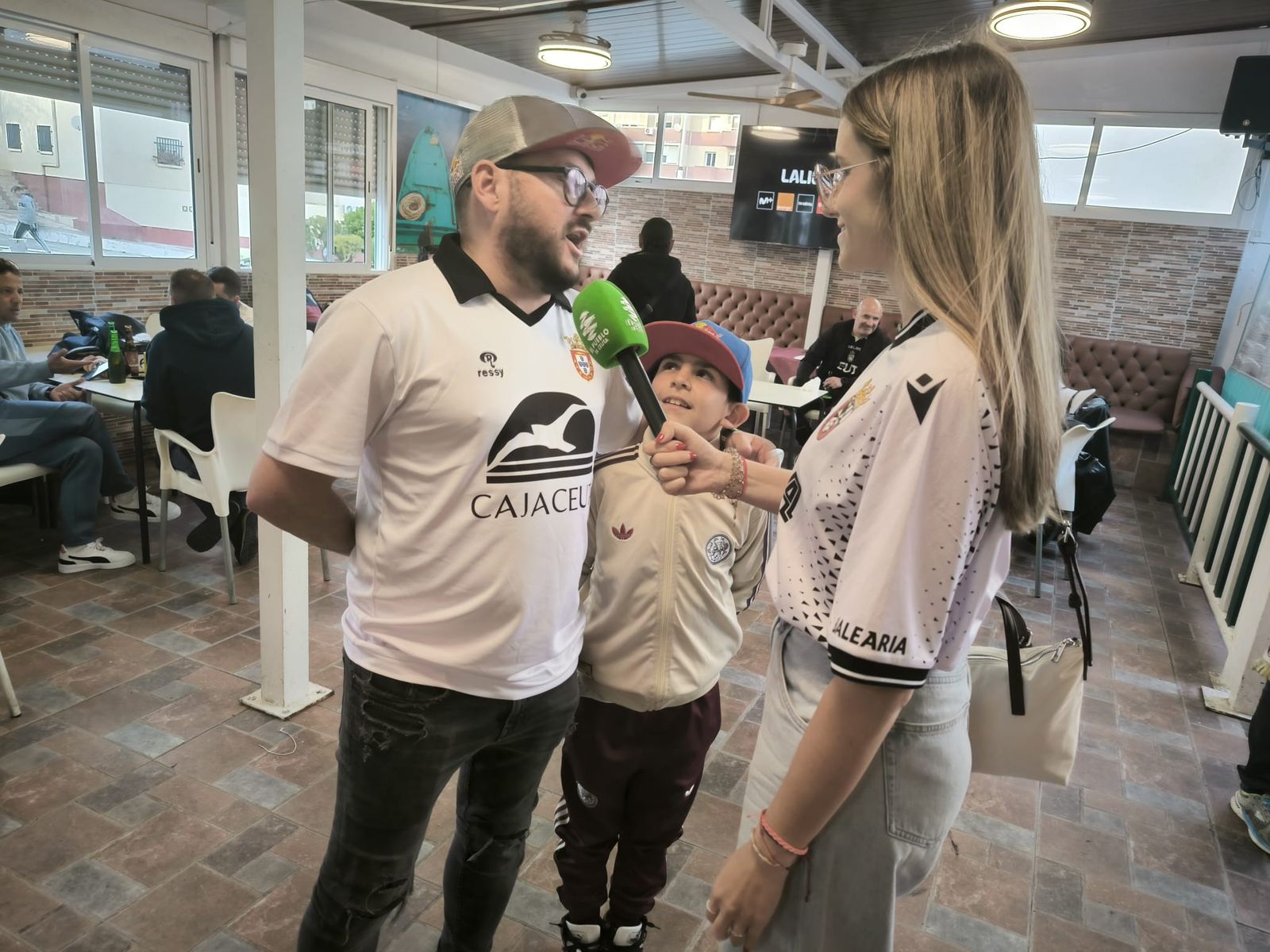 La afición caballaa comienza a calentar motores para animar al Ceuta frente al Sanse