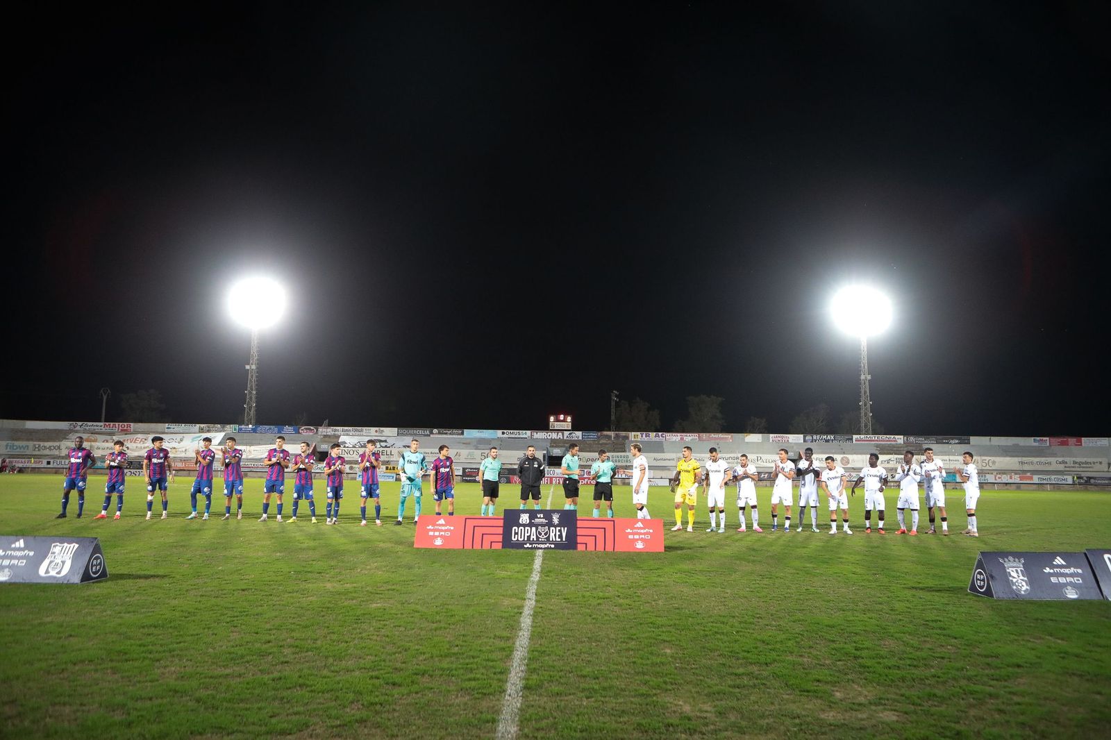 Victoria poco convicente del Ceuta ante el Poblense (1-2) para avanzar en Copa
