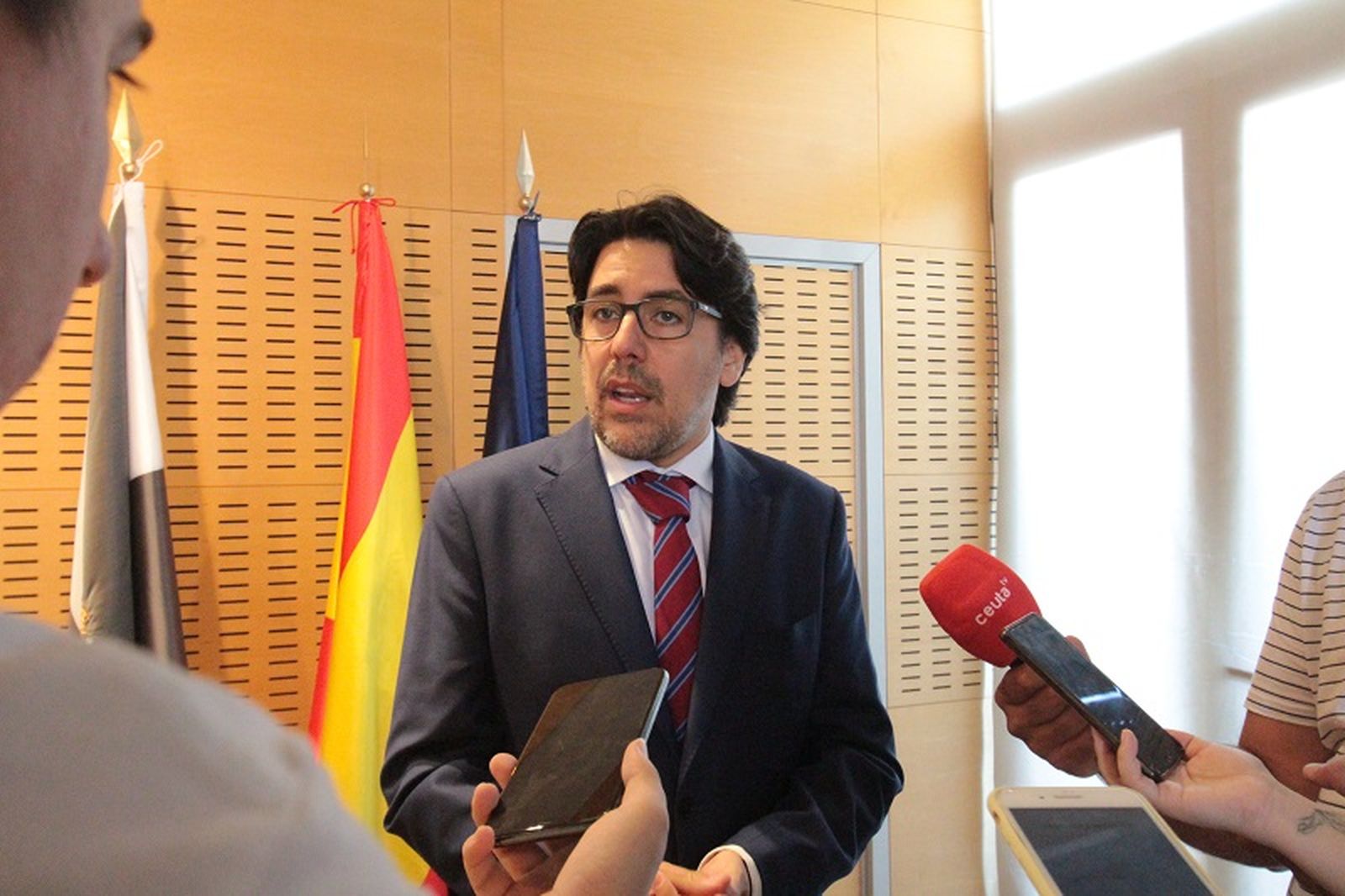 Secretario general de la Delegación del Gobierno en Ceuta, Ismael Kasrou  / REDUAN