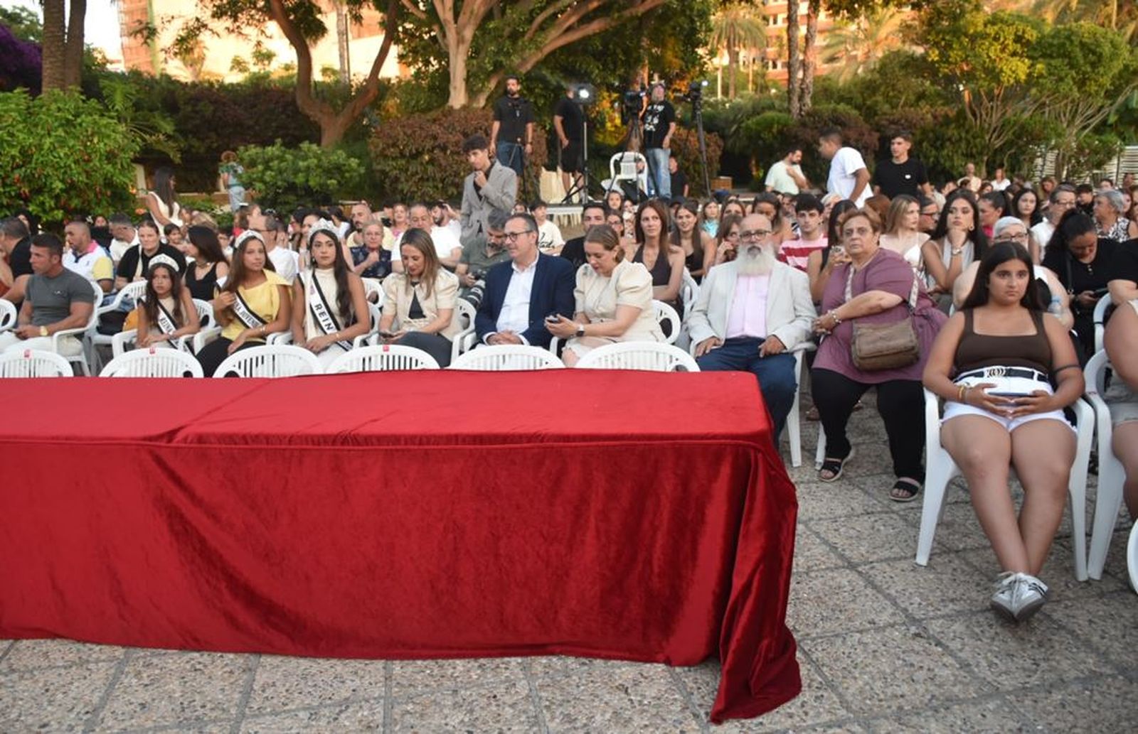 Ceuta elige esta noche a las Reinas de sus Fiestas Patronales