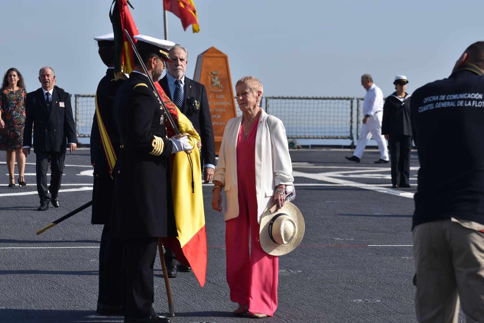 Emotiva jura de bandera a bordo del 'Castilla'