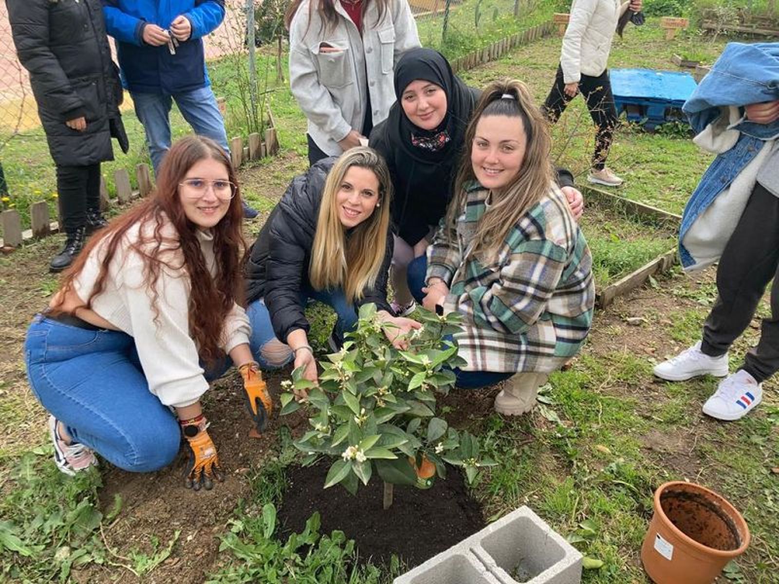 9897_img-20220316-wa0037