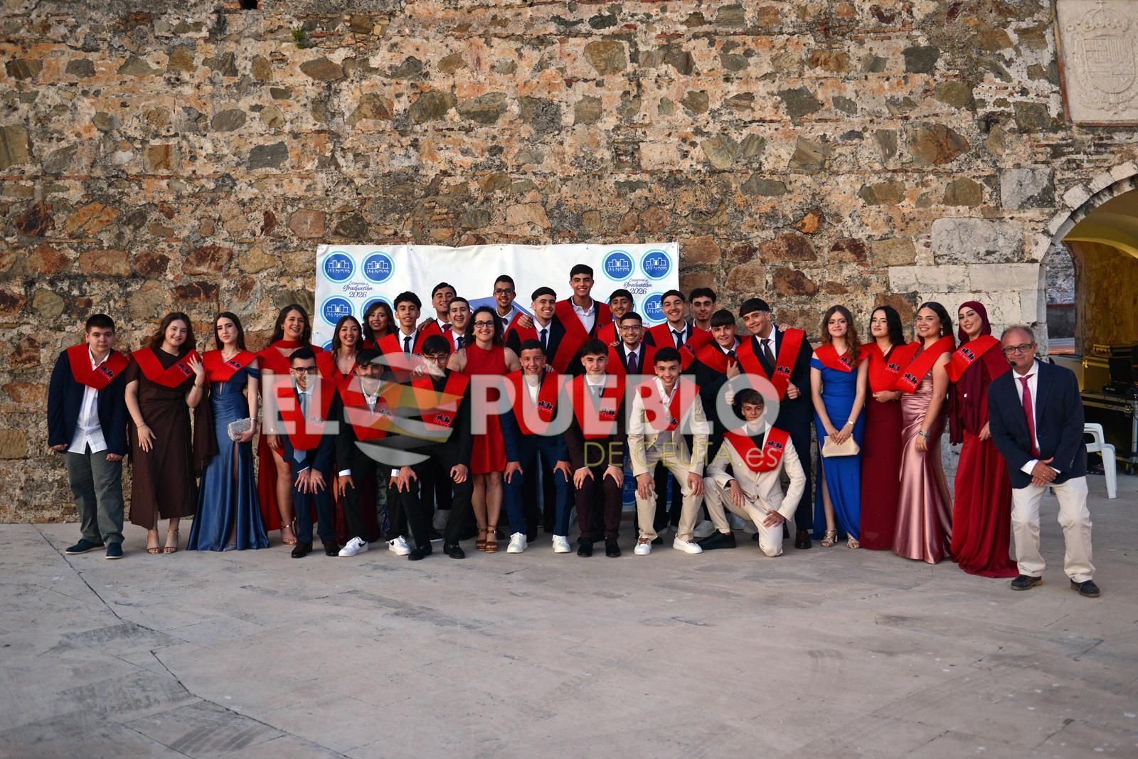 FOTOGALERÍA | Graduación en el IES Almina de alumnos de la ESO y Bachillerato