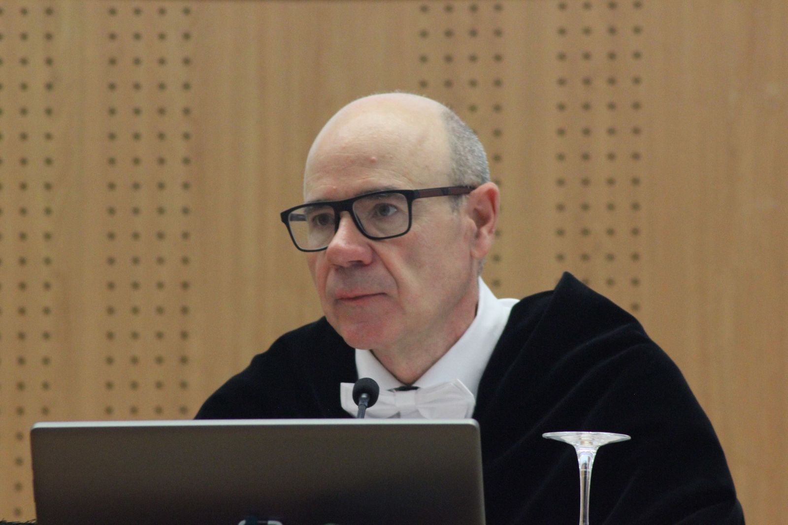 El rector magnífico de la Universidad de Granada, Pedro Mercado.
