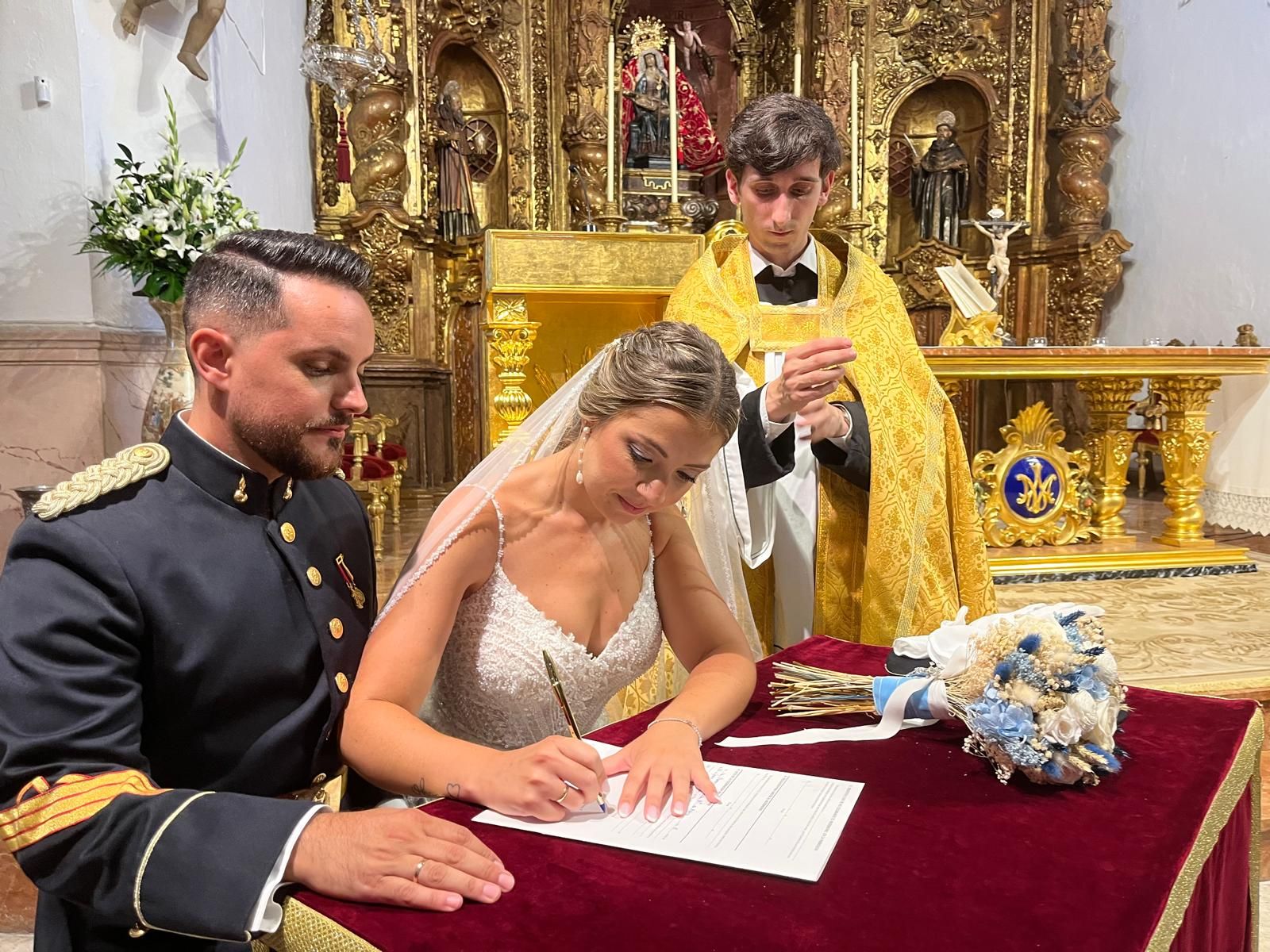Clara e Iván sellan su amor en el Santuario
