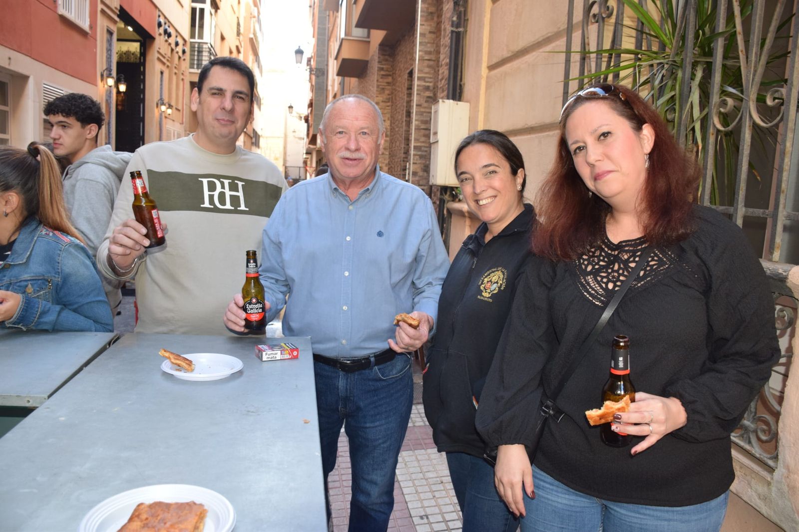 El Potaje Solidario de la Flagelación vuelve a reunir a decenas de ceutíes