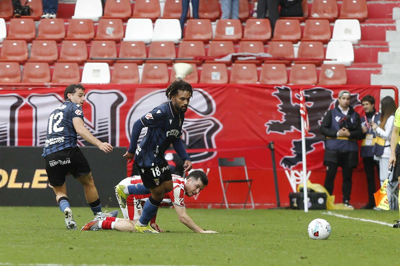 Partido Sporting de Gijón-AD Ceuta