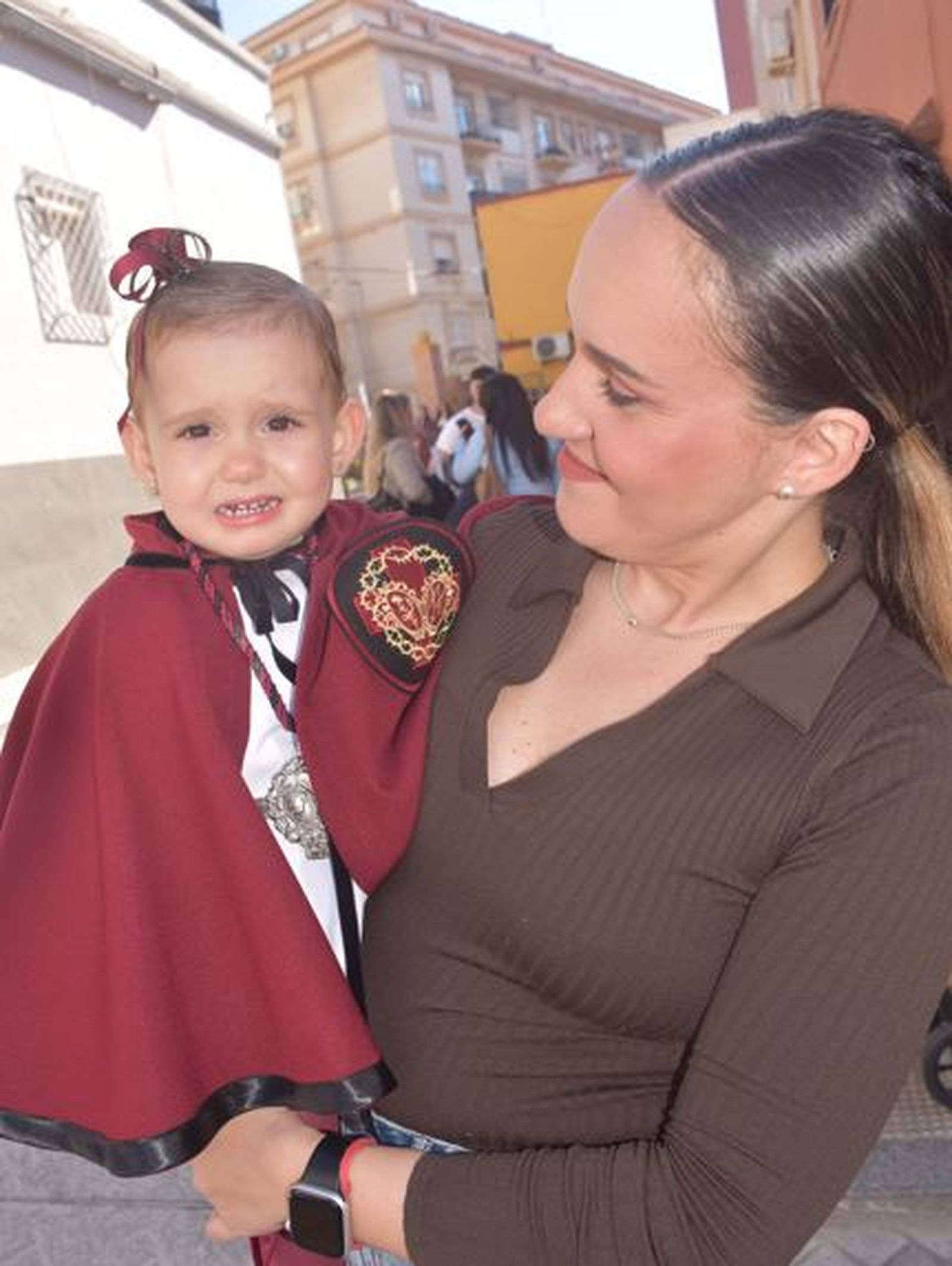 La Amargura: andares de barrio para un Miércoles Santo soleado