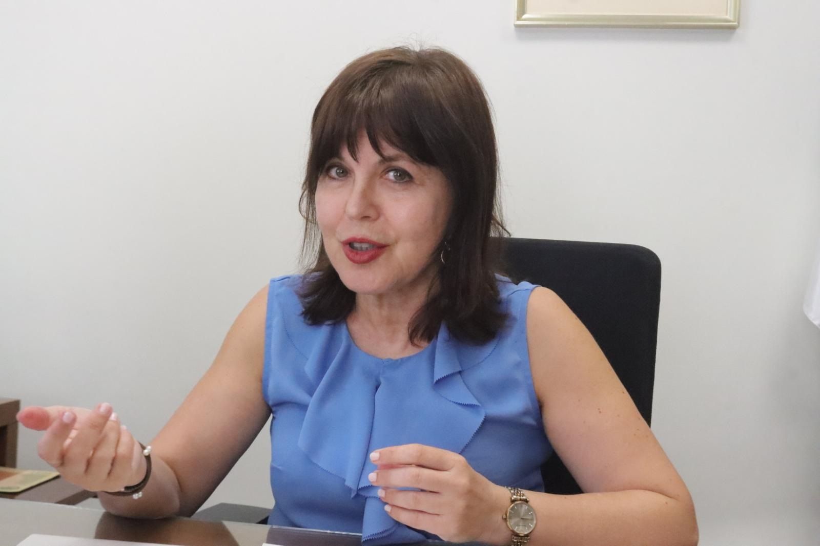 María de los Ángeles Pineda durante su entrevista con El Pueblo.