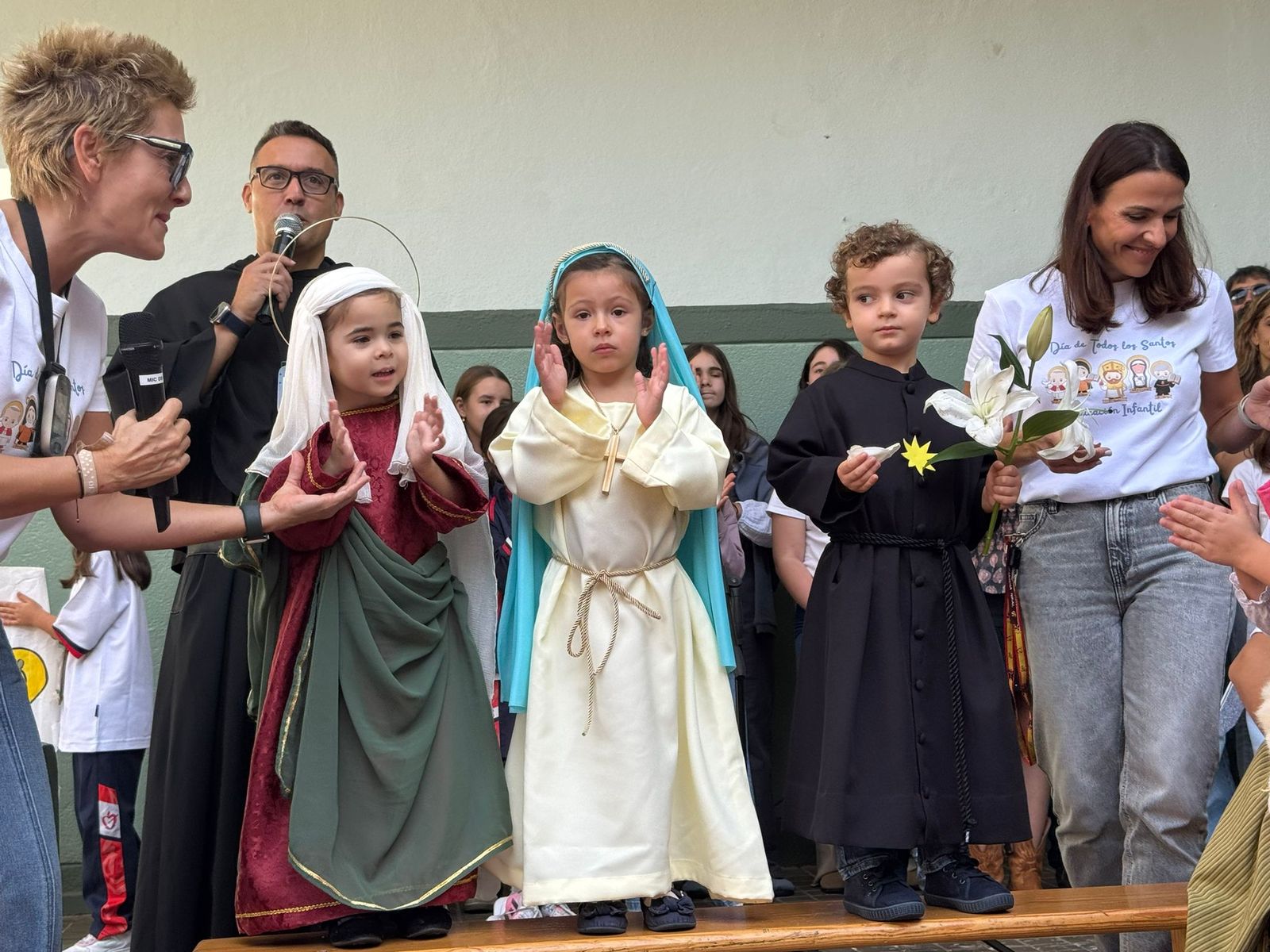 FOTOGALERÍA | Los más pequeños de La Inmaculada y San Agustín celebran el Día de Todos los Santos