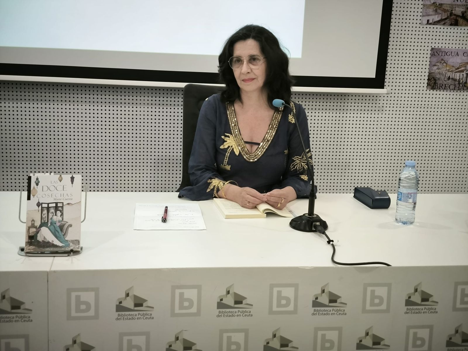 Maite Cuesta durante la presentación de su primera novela