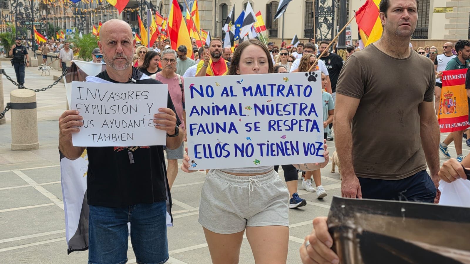 La Plaza de los Reyes clama por un curso seguro