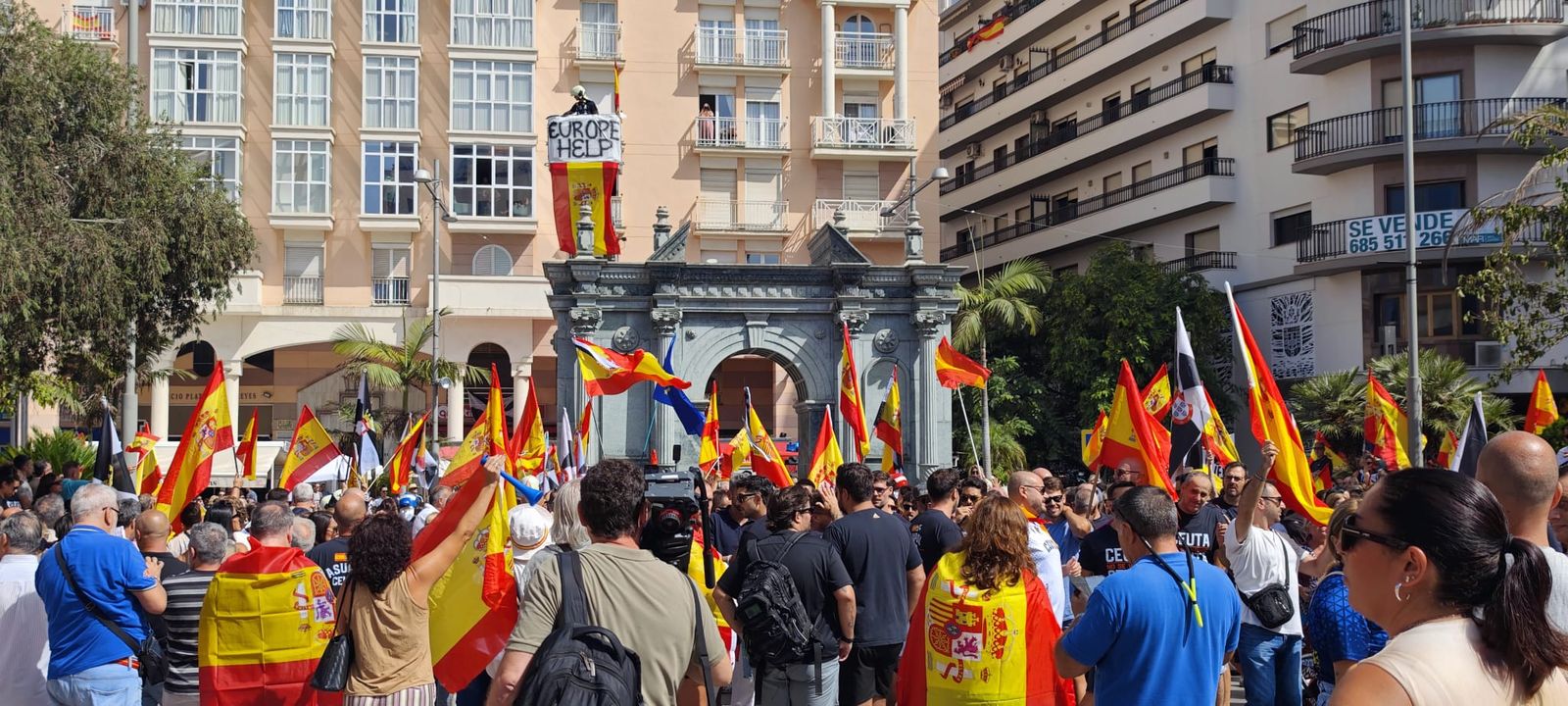 Ceuta se planta y exige respuestas y responsabilidades: “No somos ciudadanos de segunda”