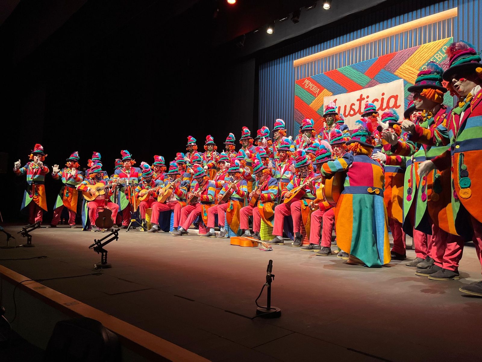 El coro 'Al lío' en su actuación de este sábado