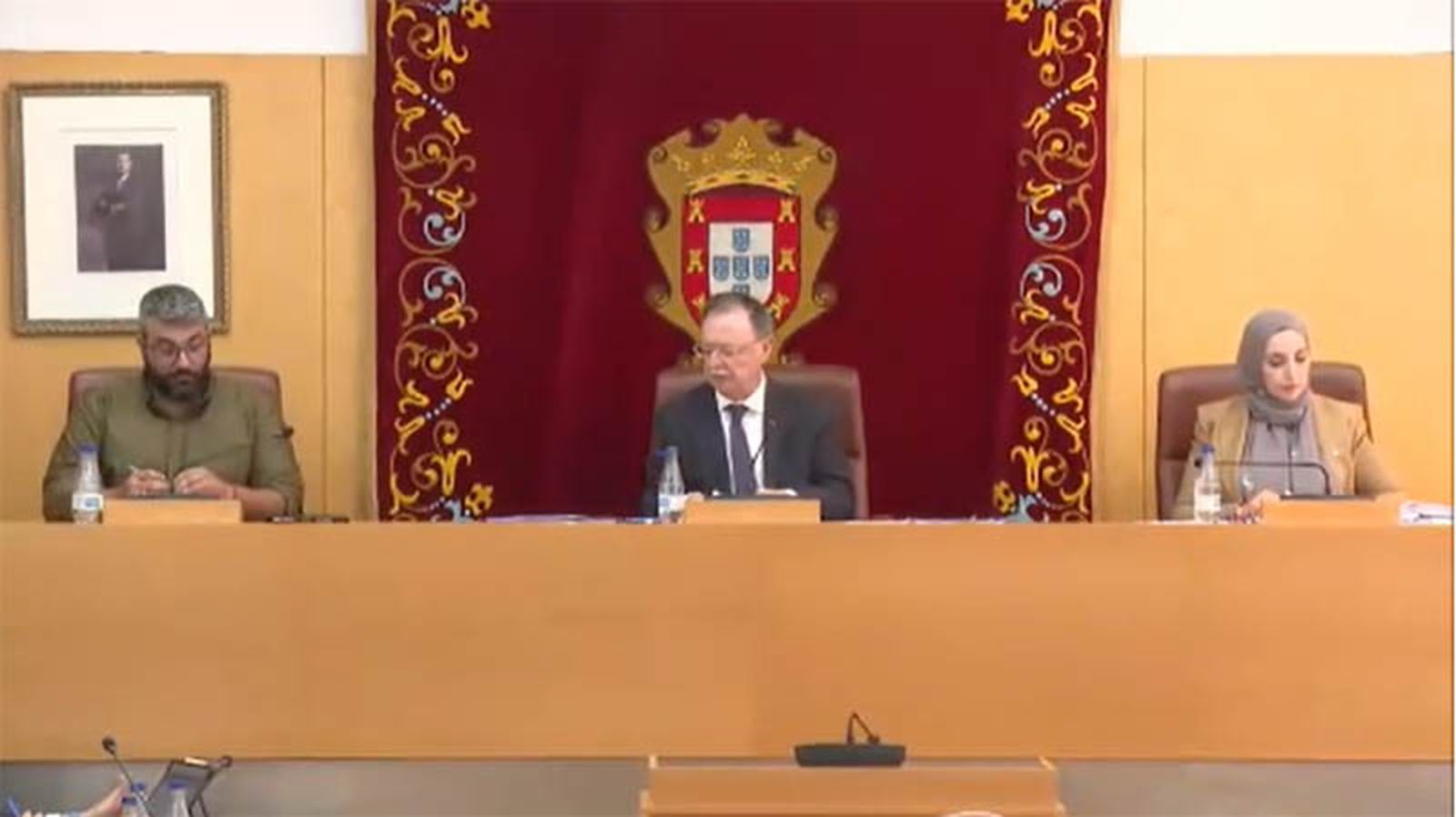 Los miembros de la Mesa de la Asamblea, durante el pleno celebrado hoy/FOTO EP