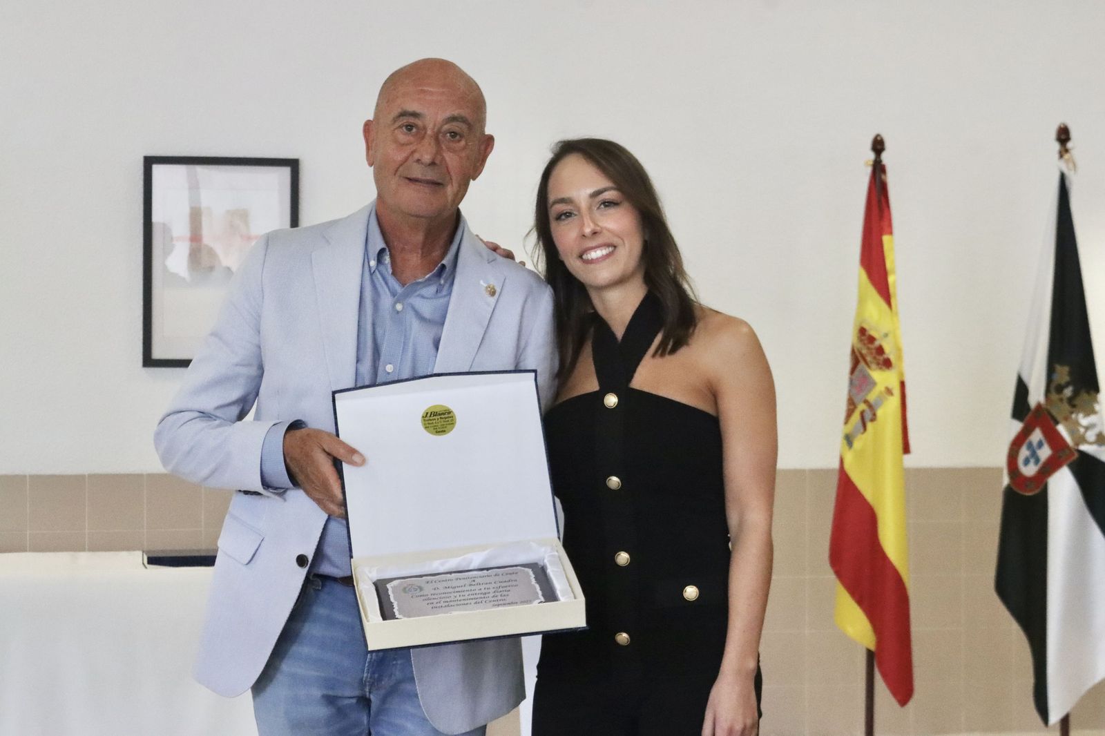 El Centro Penitenciario de Ceuta entrega medallas y condecoraciones en honor a la Virgen de la Merced