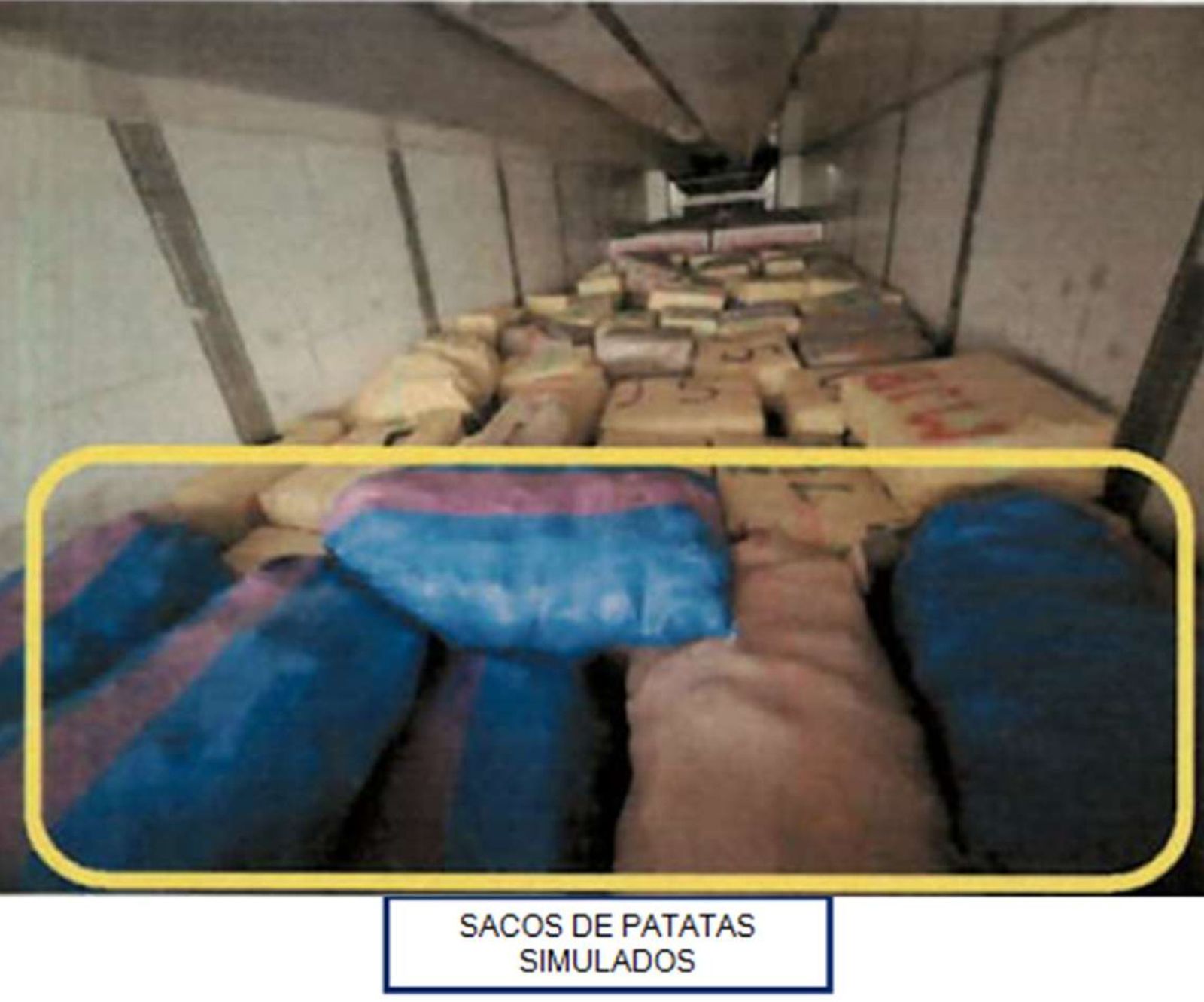 Sacos de patatas simulados que albergaban droga.