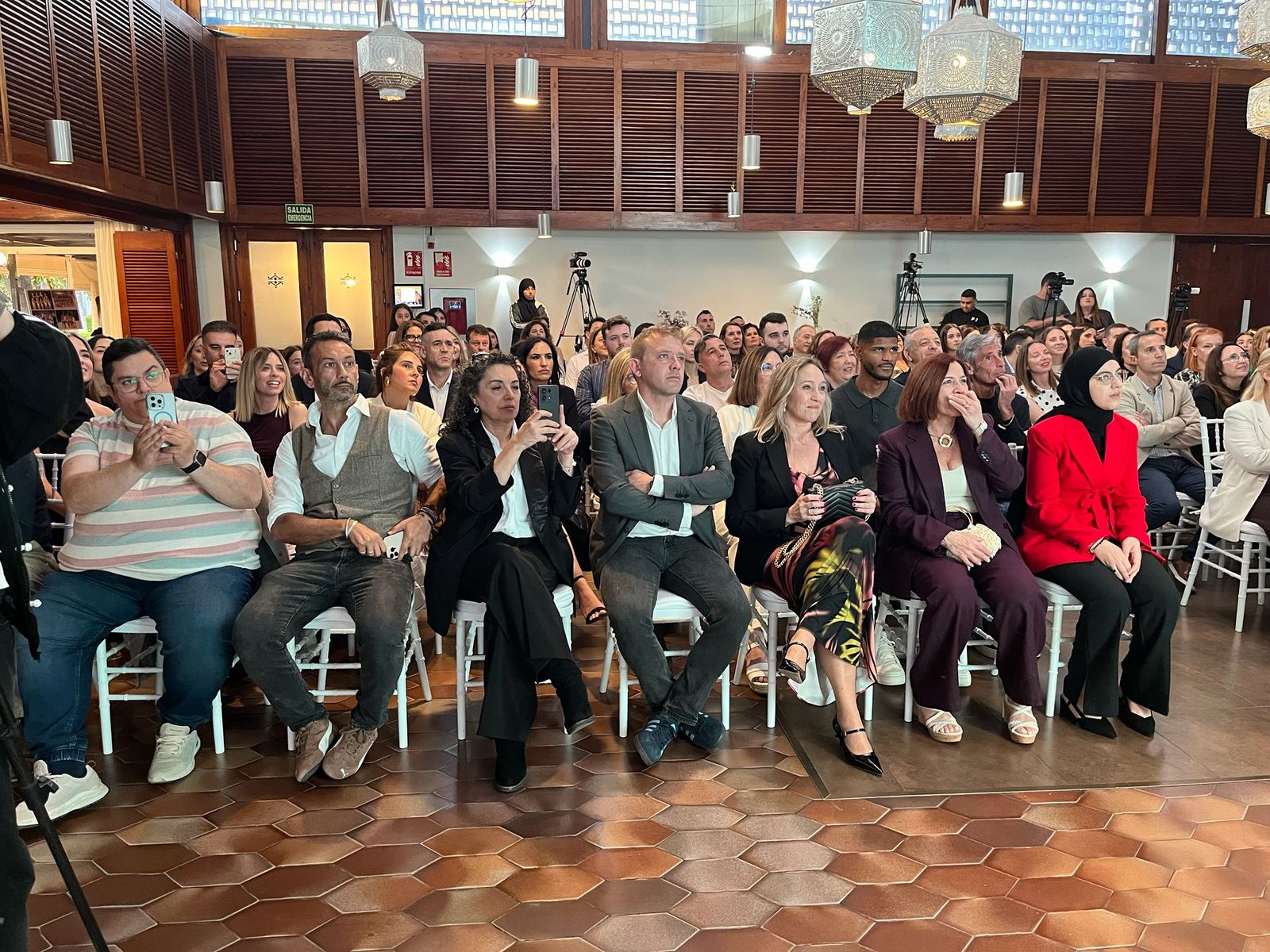 La gimnasia rítmica de Ceuta se viste de gala para celebrar 25 años de historia y emoción