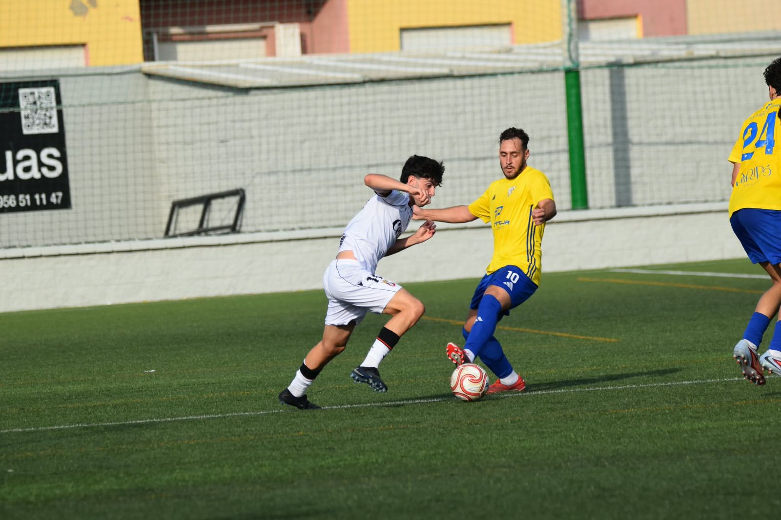 Derrota de la AD Ceuta B ante el Tomares