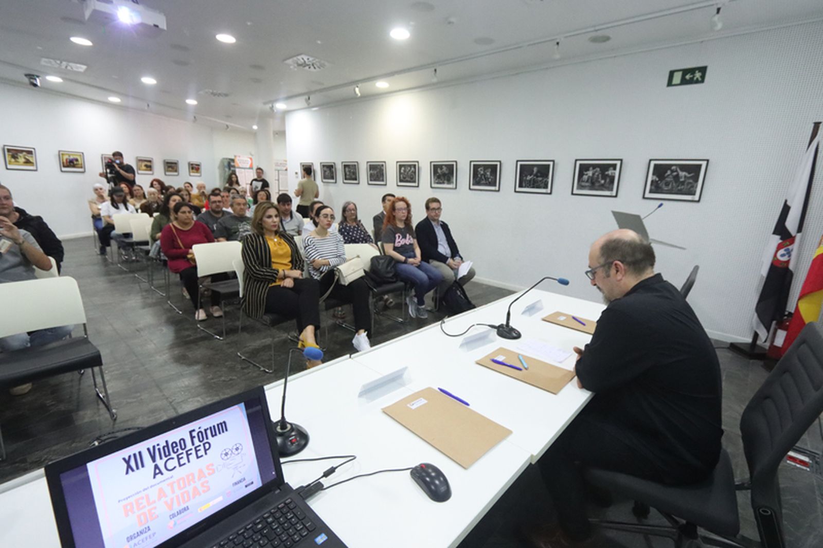 La consejera de Sanidad y Servicios Sociales, Nabila Benzina, estuvo presente durante el acto. / FOTO REDUAN