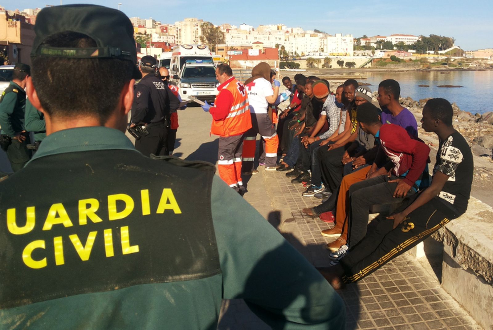 Llegada de inmigrantes a la Almadraba/ Archivo