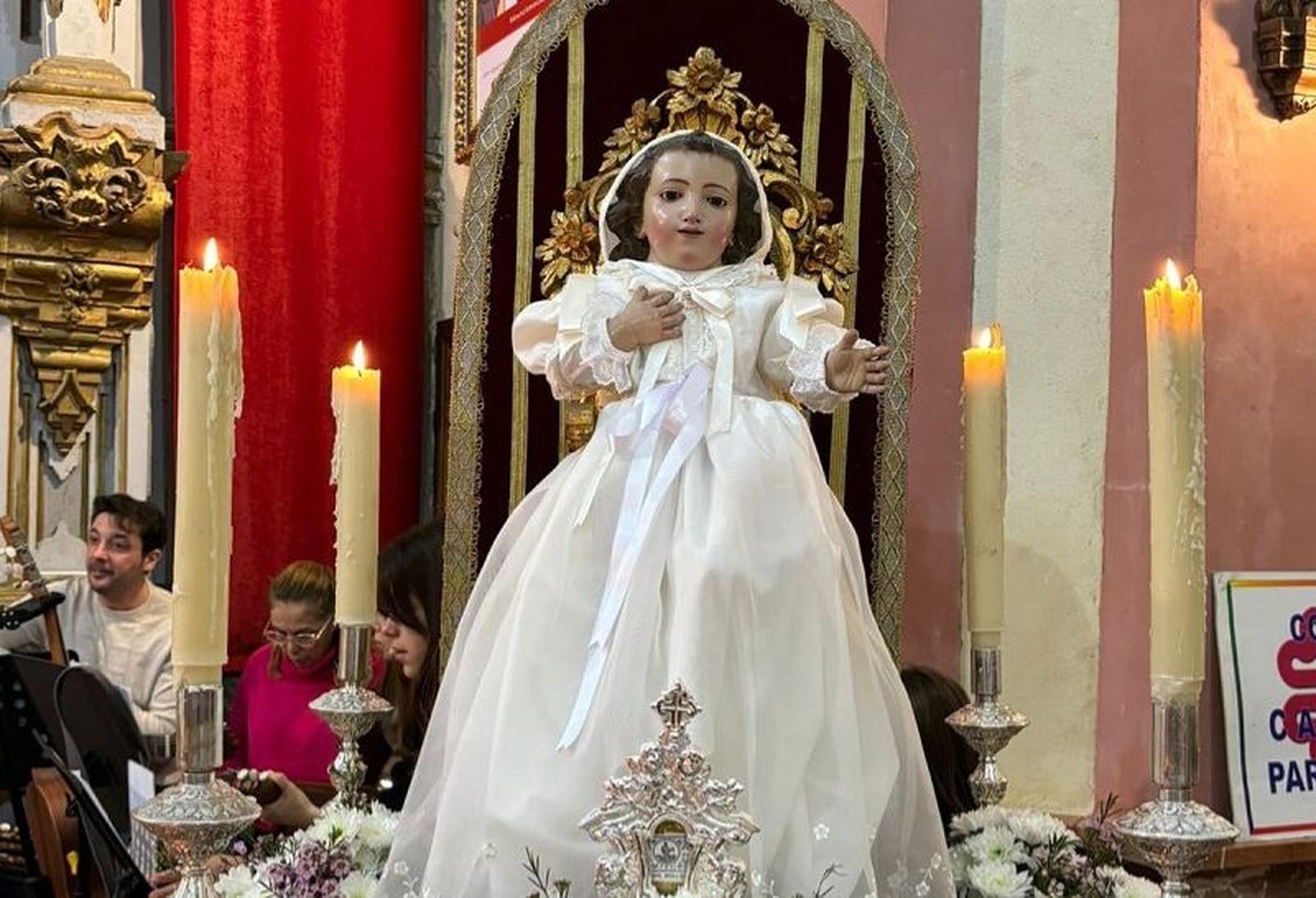 El Divino Redentor procesiona por las calles del centro por la festividad de la Candelaria. / FOTO CEDIDA