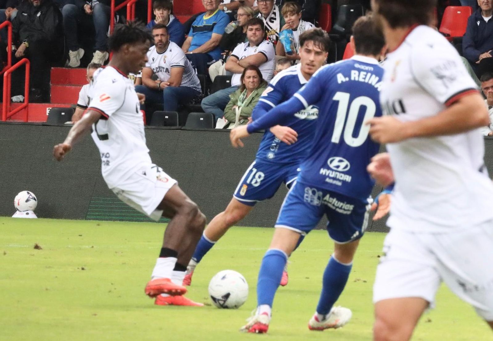 Las mejores imágenes del AD Ceuta - Real Oviedo