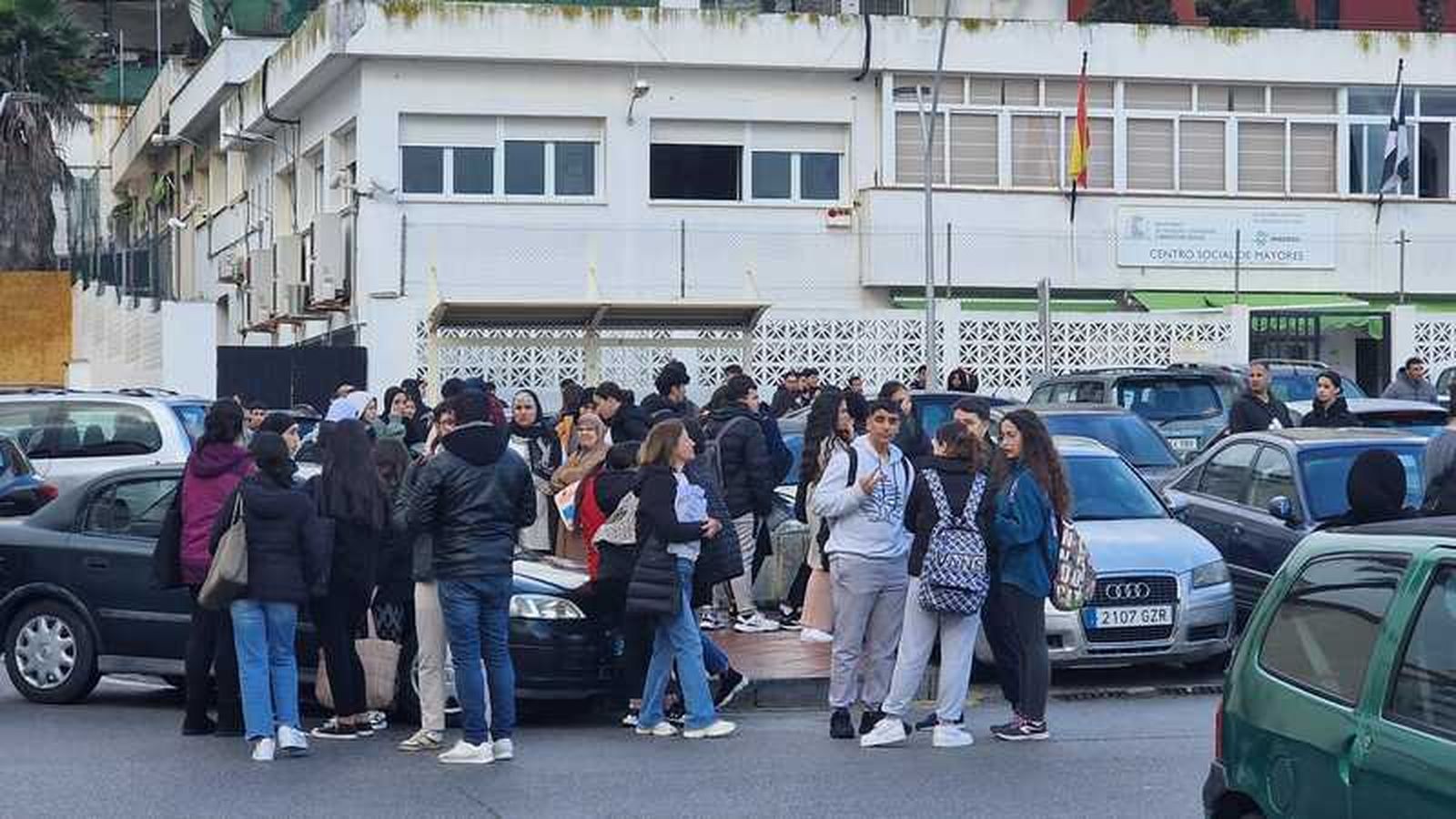 5960_ies-abyla-amenaza-bomba-ceuta-13