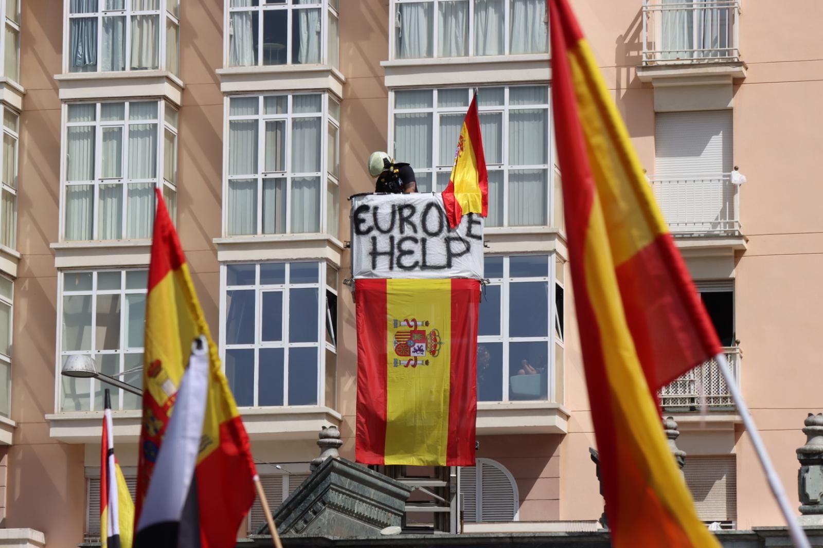 Ceuta se planta y exige respuestas y responsabilidades: “No somos ciudadanos de segunda”