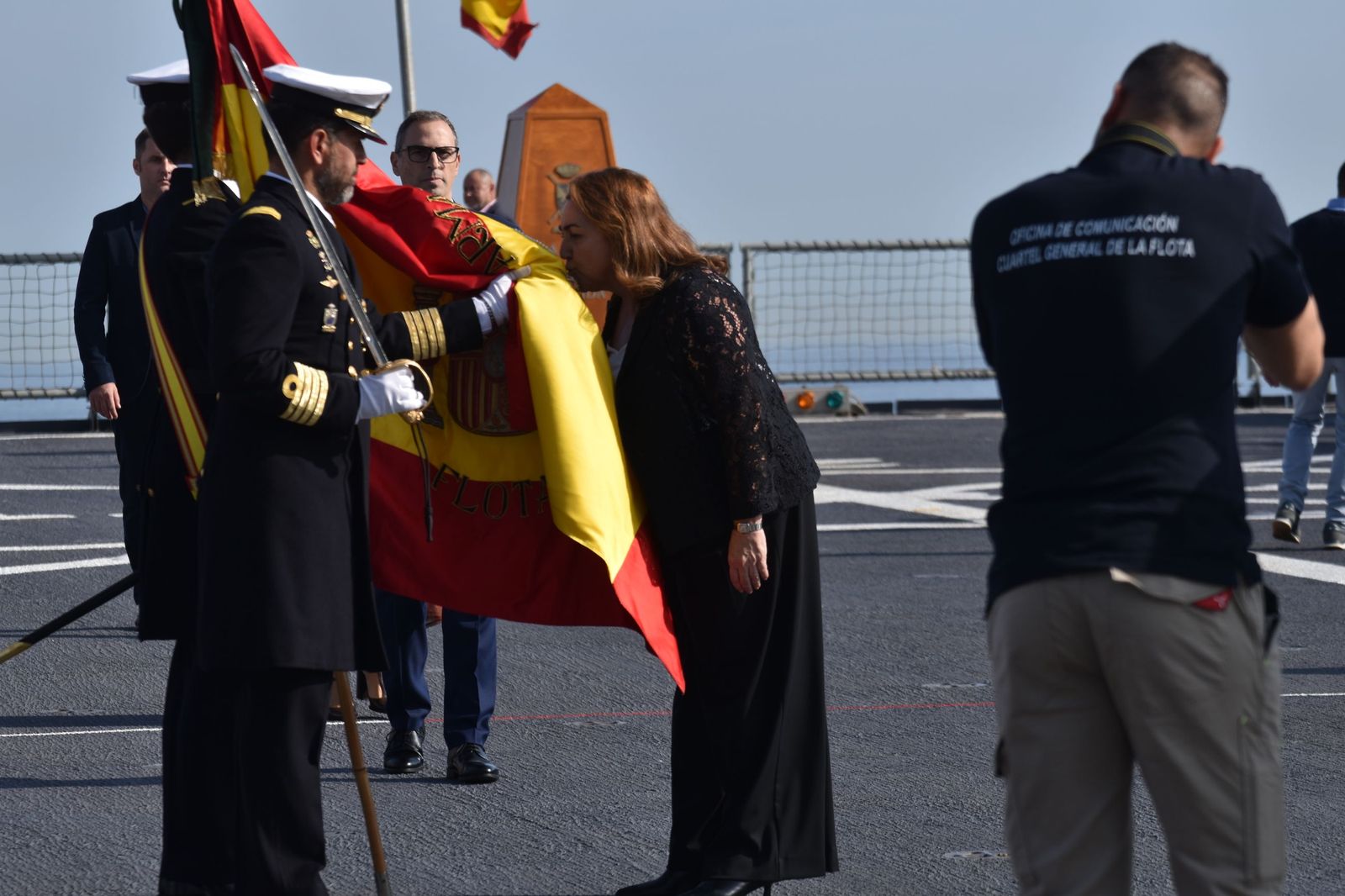 Emotiva jura de bandera a bordo del 'Castilla'