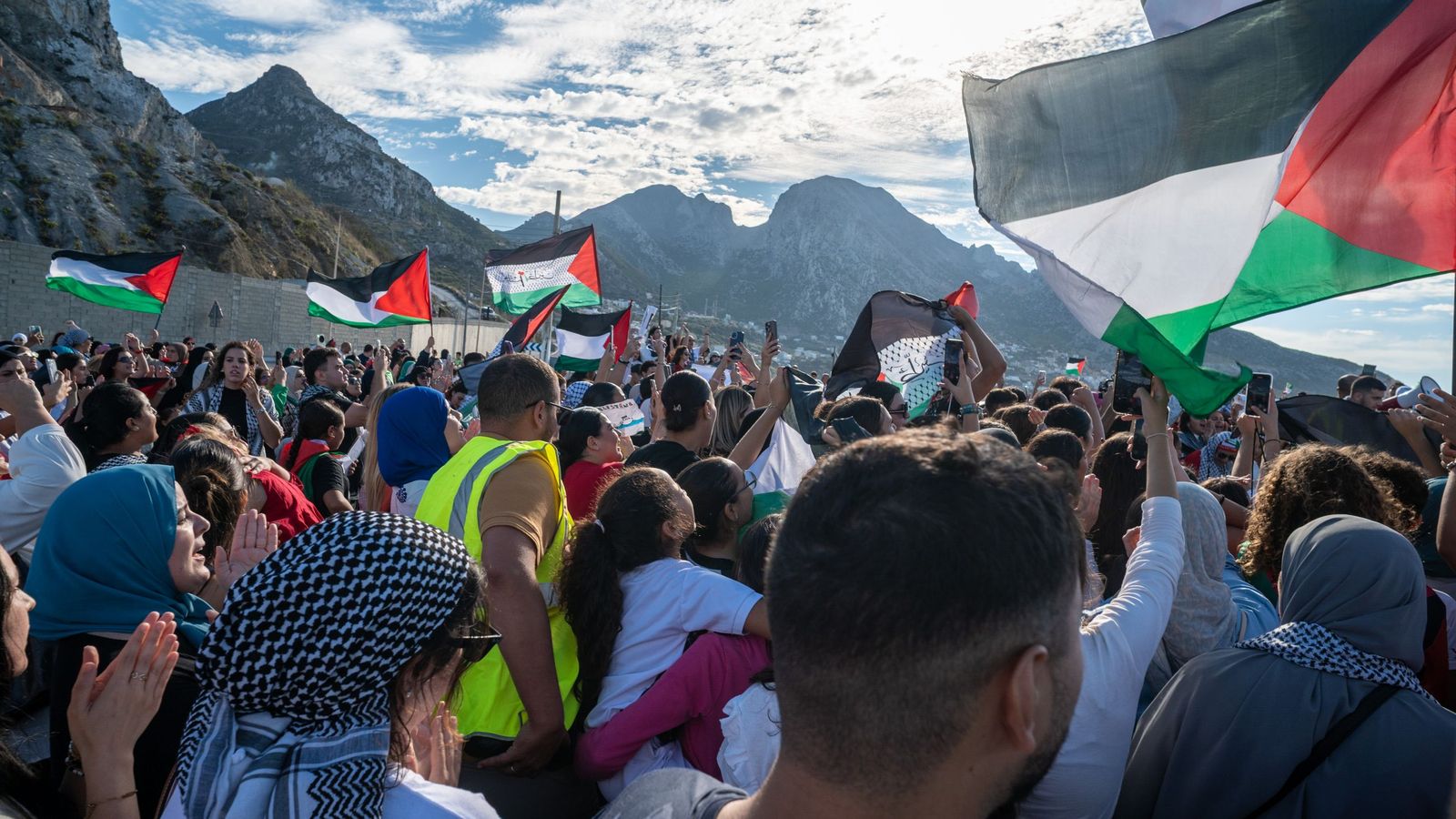 Manifestación poir Palestina en Benzú