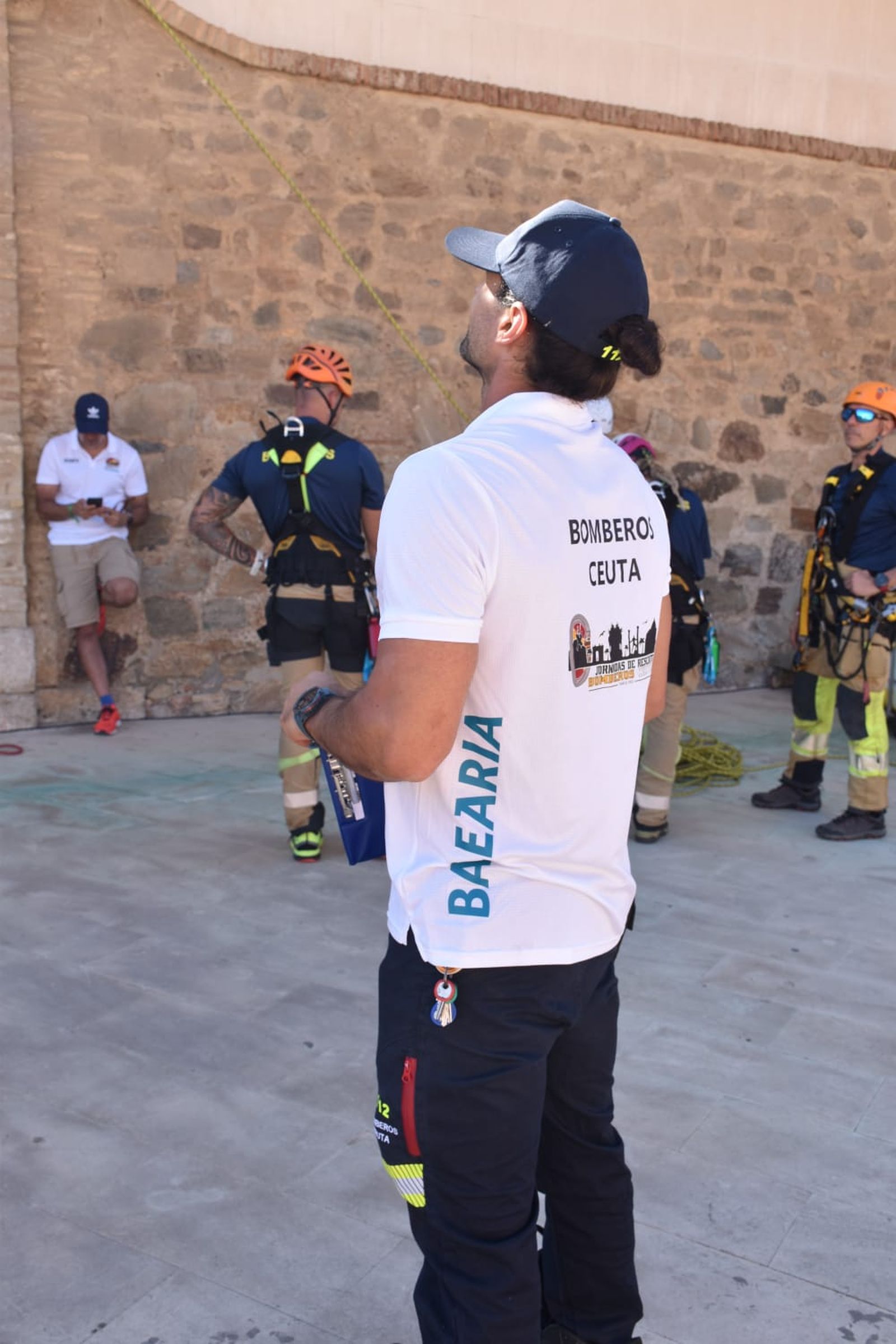 Bomberos de toda España protagonizan en Ceuta una jornada técnica y de formación práctica en rescates